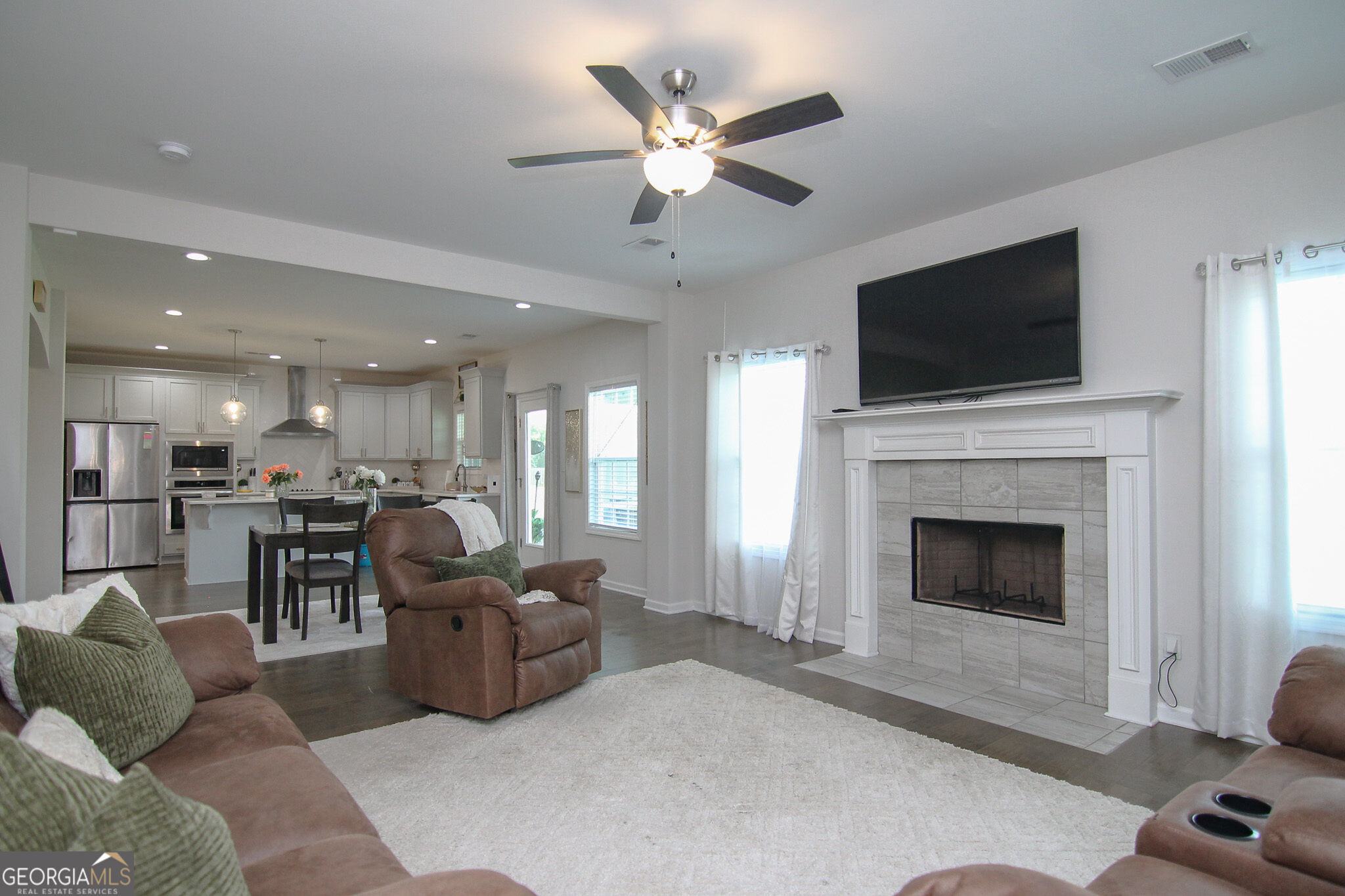 42 Willow Moss Way Property Photo 7