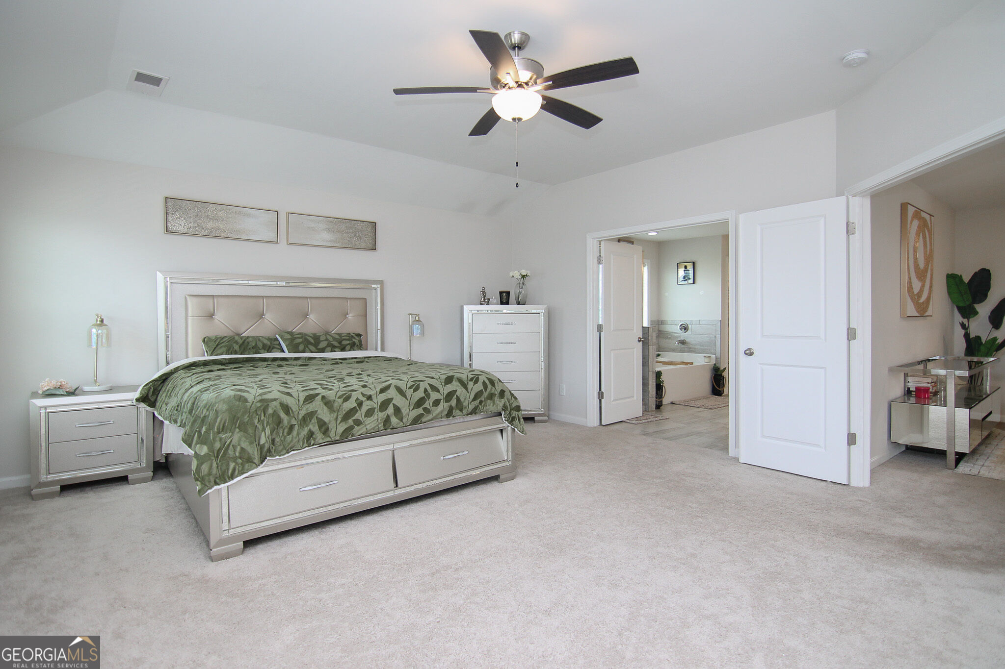 42 Willow Moss Way Property Photo 15