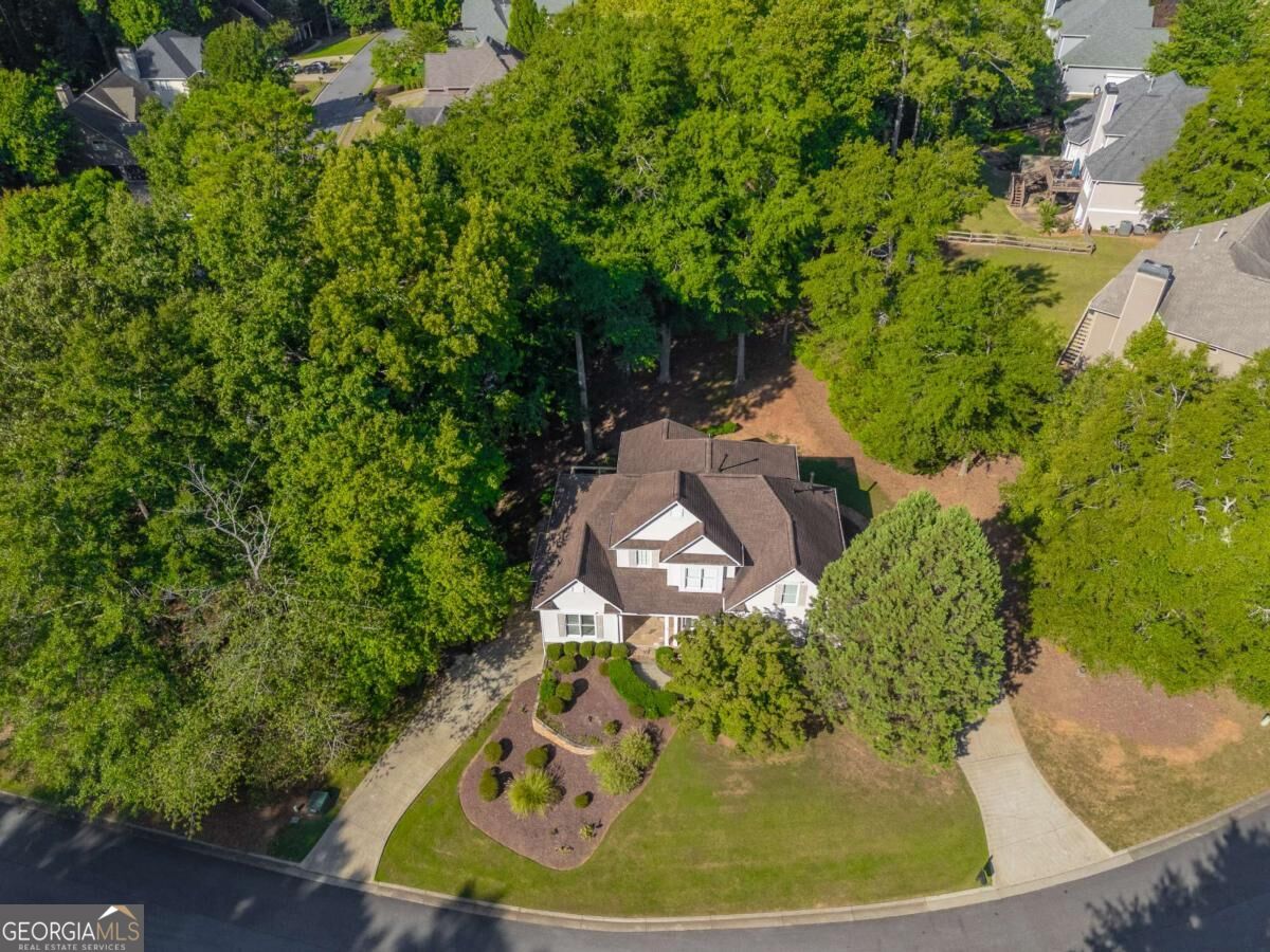 2059 Woodside Park Drive Property Photo 1