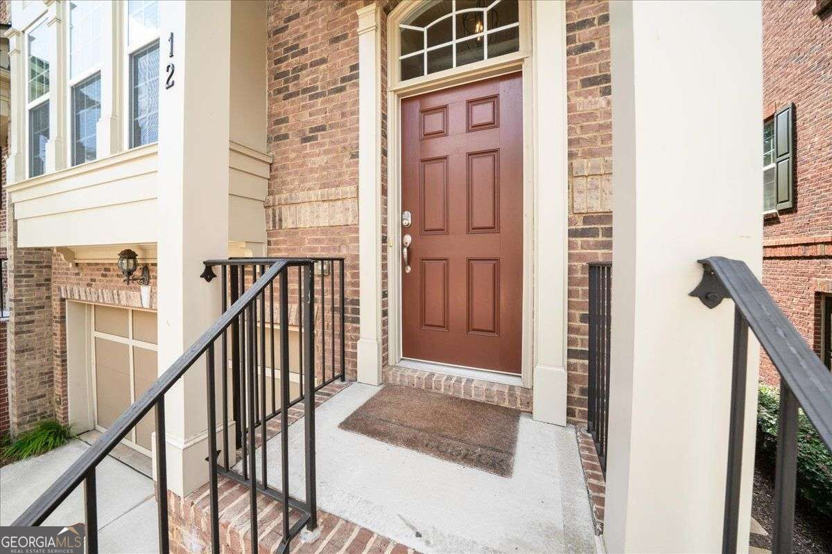 12 Rockland Place Property Photo 2