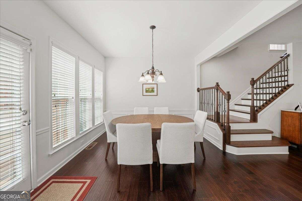12 Rockland Place Property Photo 7