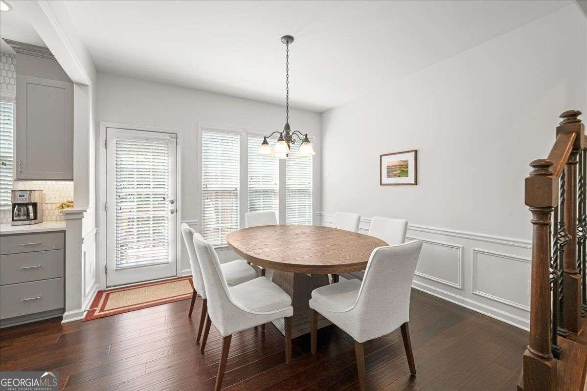12 Rockland Place Property Photo 8