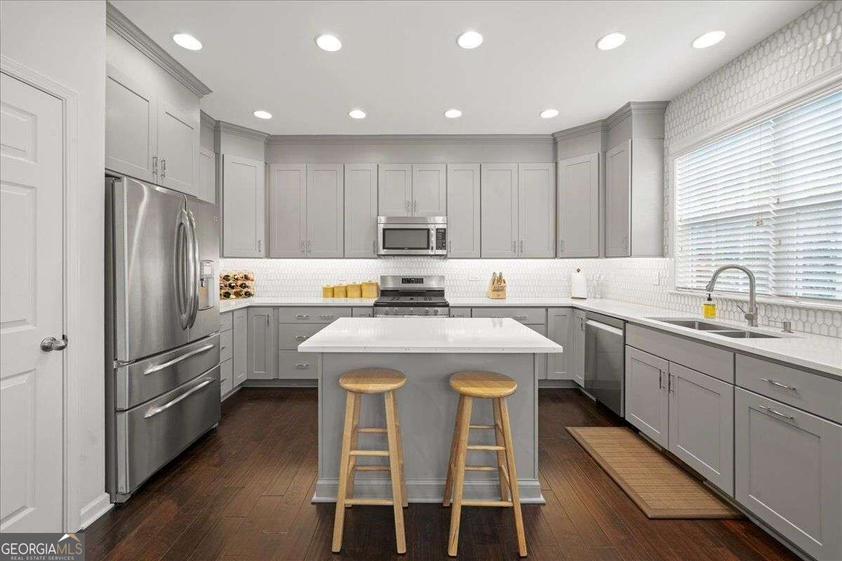 12 Rockland Place Property Photo 10