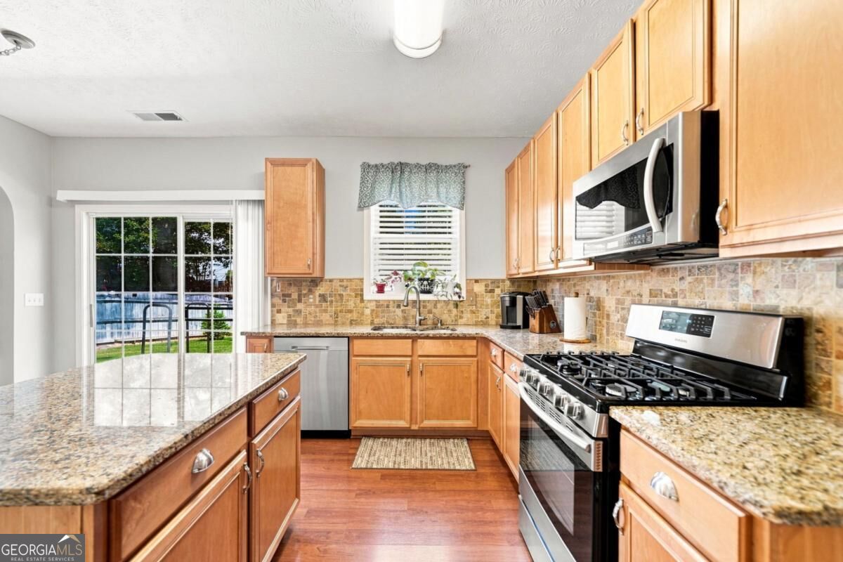 3170 Hartness Way Nw Property Photo 11