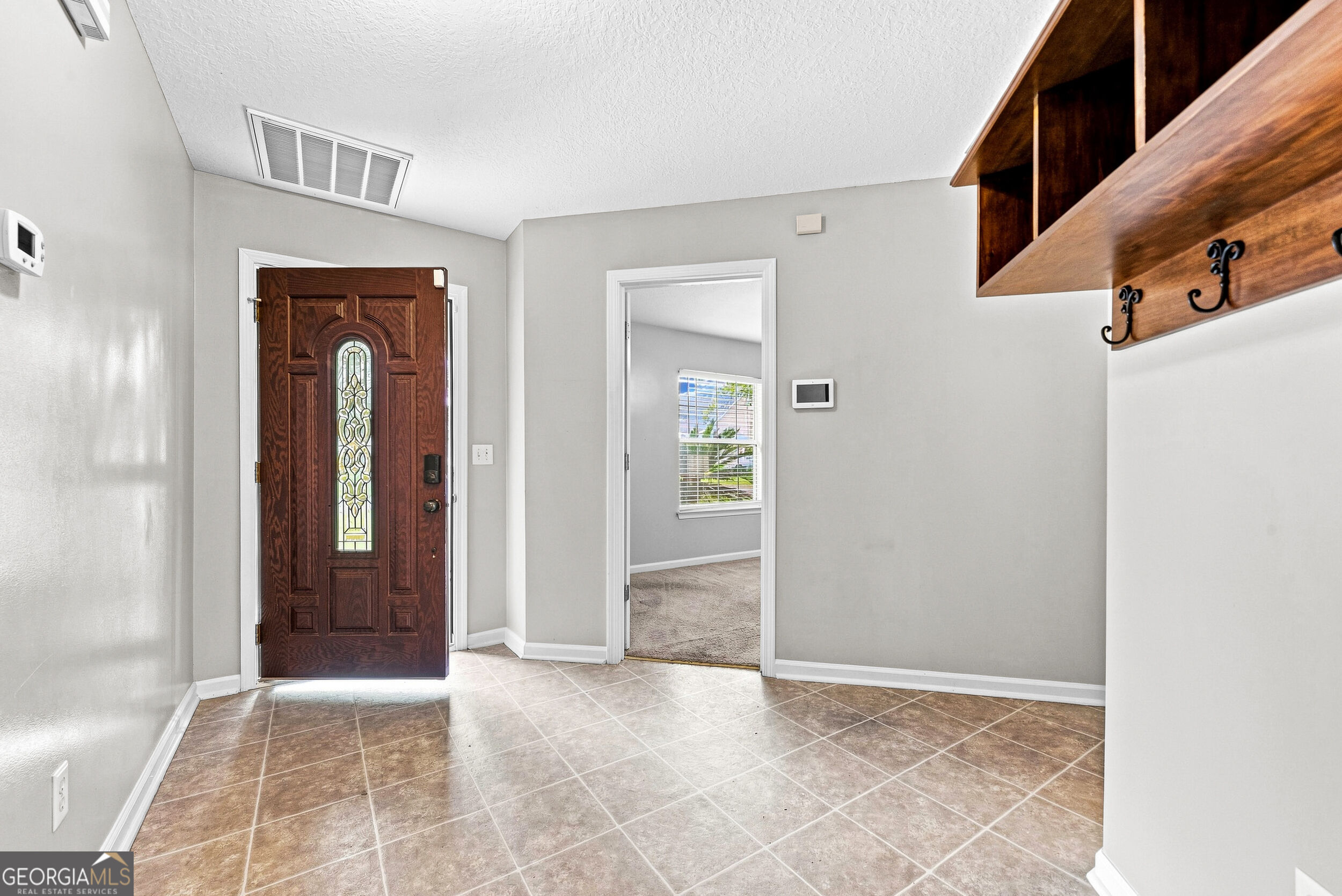102 Windemere Drive Property Photo 4