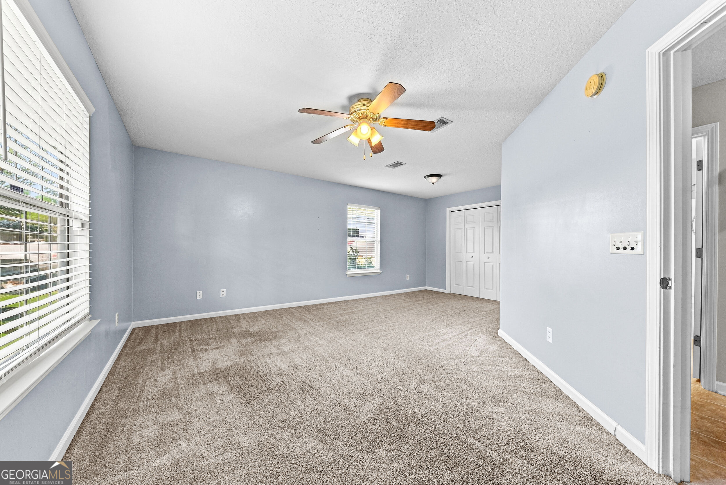 102 Windemere Drive Property Photo 5