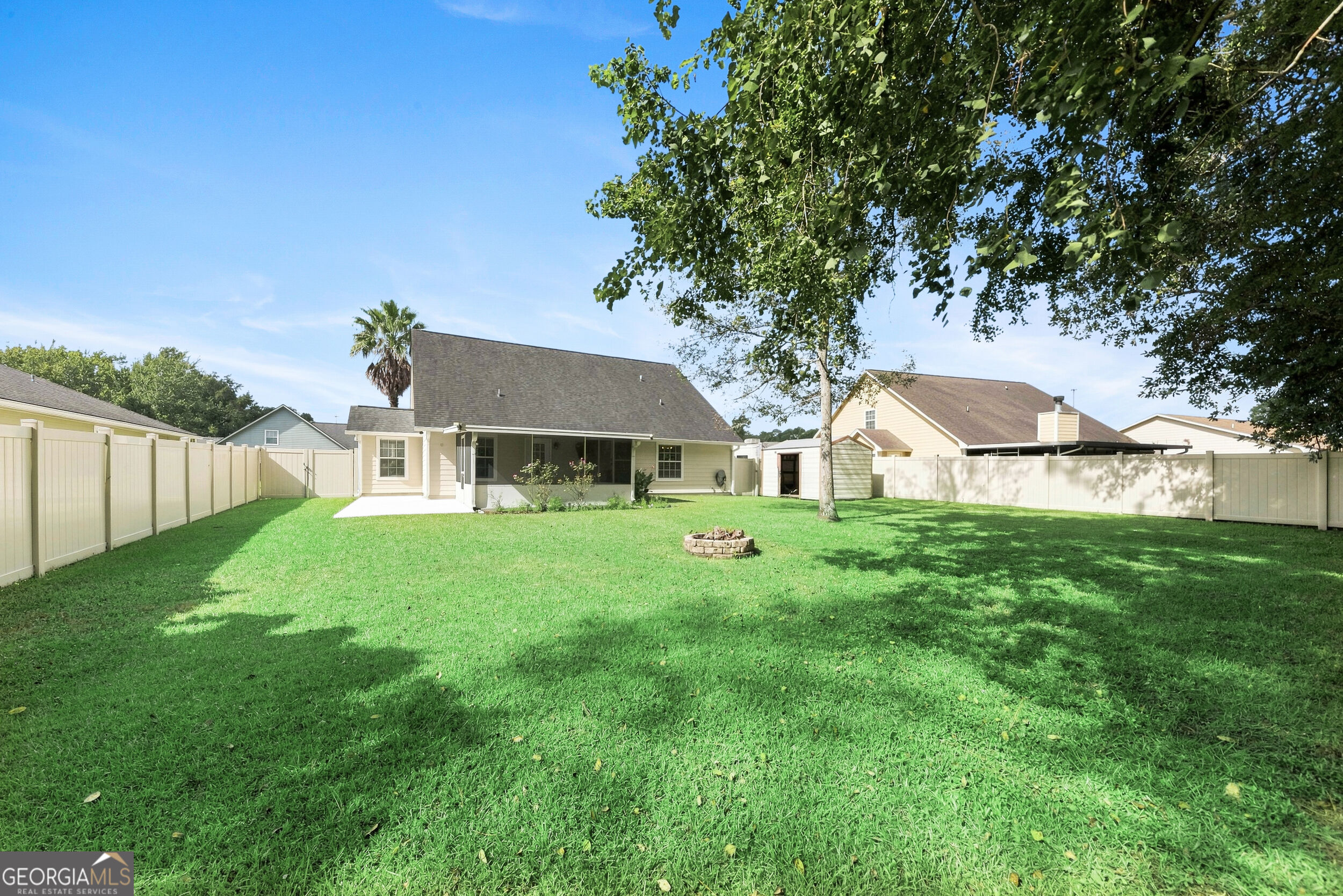 102 Windemere Drive Property Photo 27