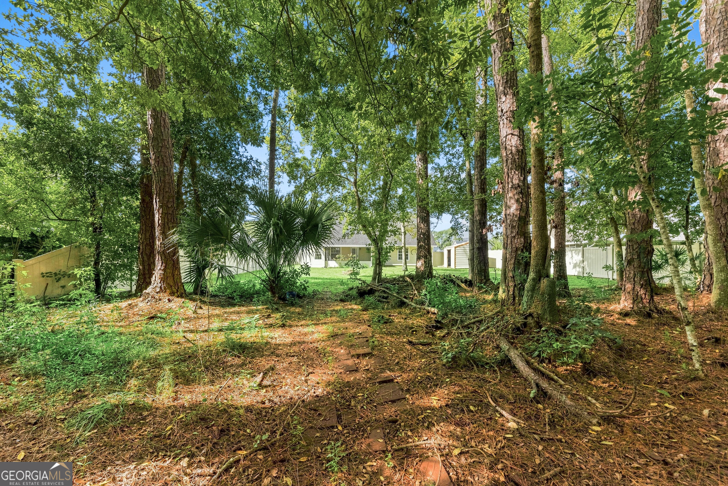 102 Windemere Drive Property Photo 30