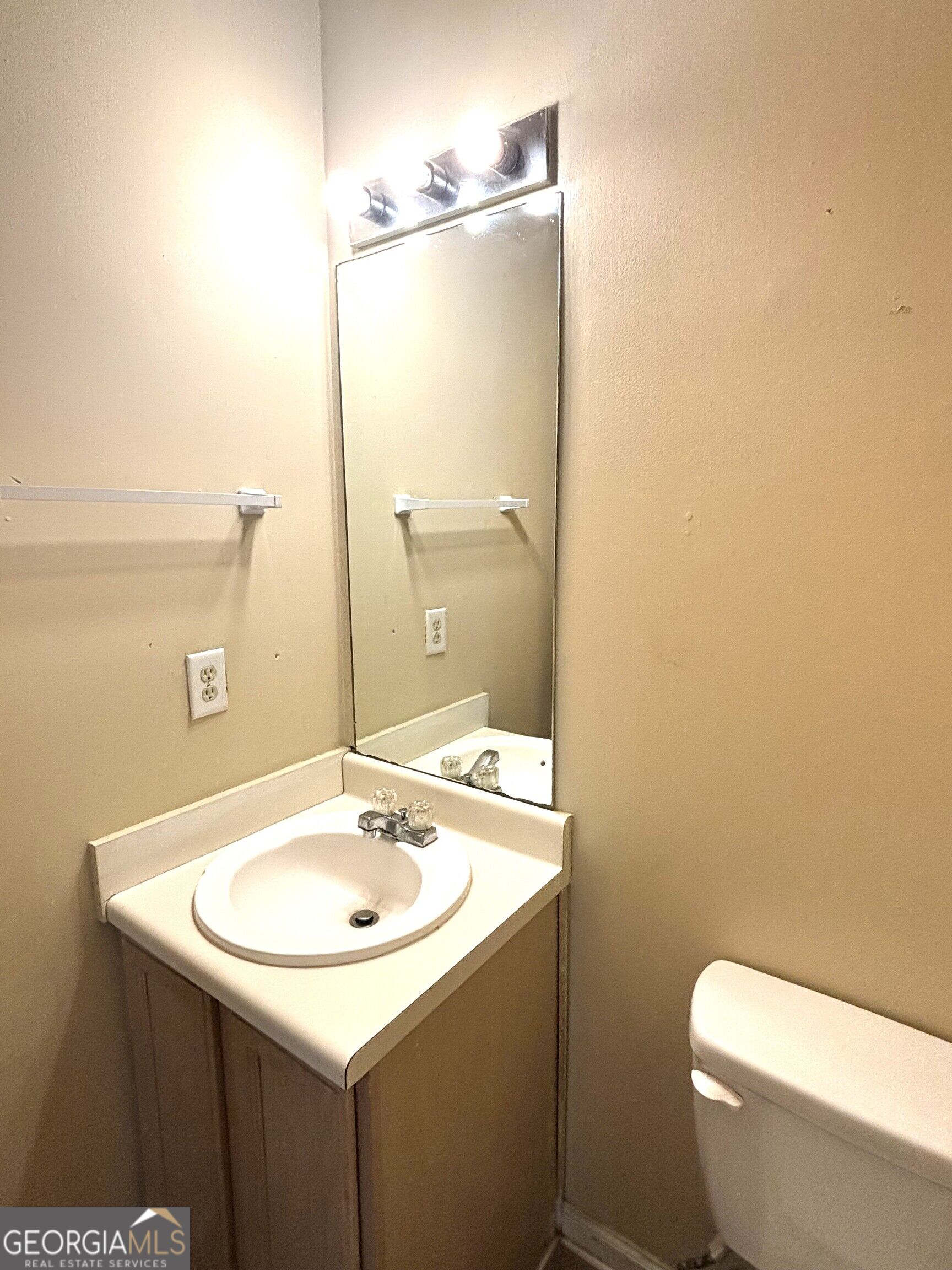 5452 Perching Place Property Photo 9