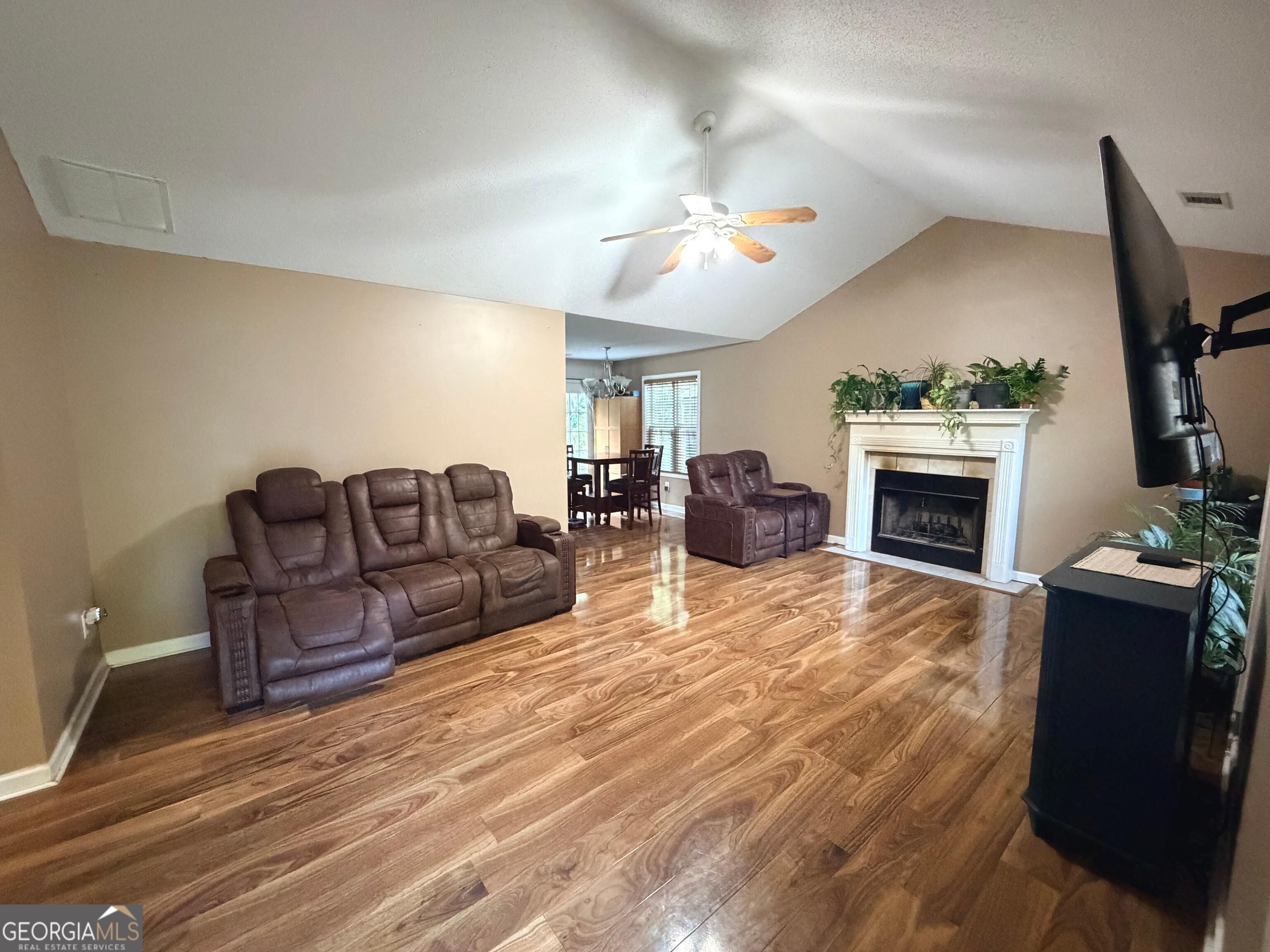 334 Evans Road Property Photo 3