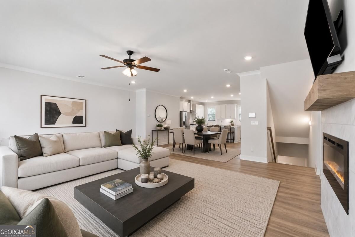 3334 Swallowtail Terrace Property Photo 6