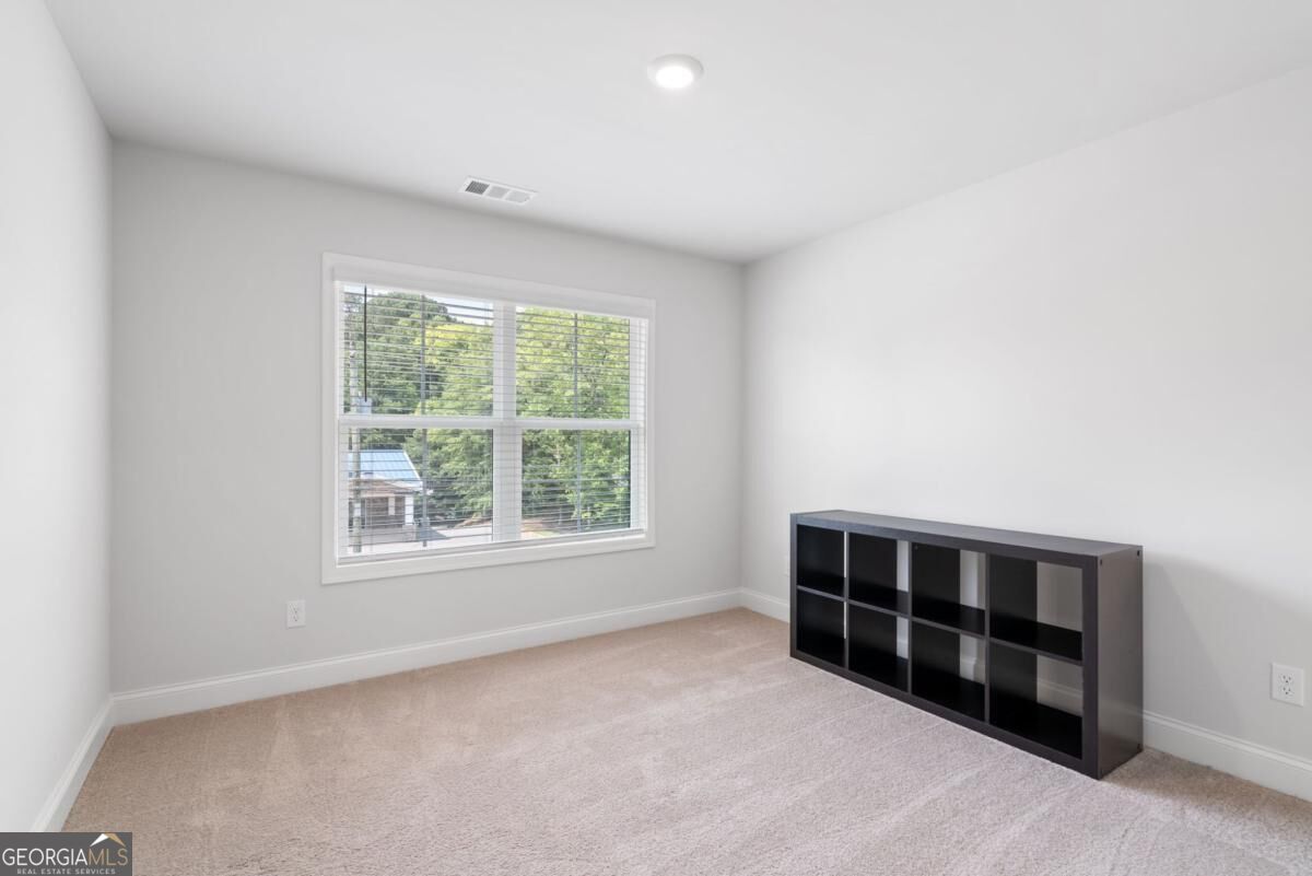 3334 Swallowtail Terrace Property Photo 26