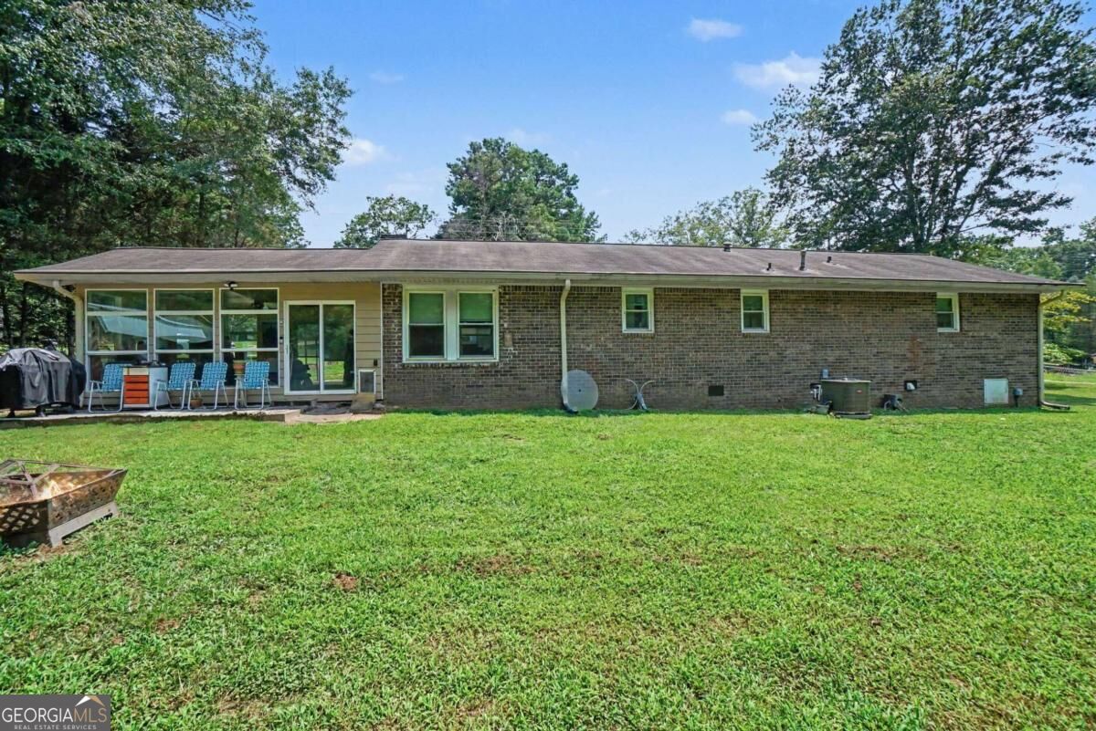 539 Morningside Drive Property Photo 2