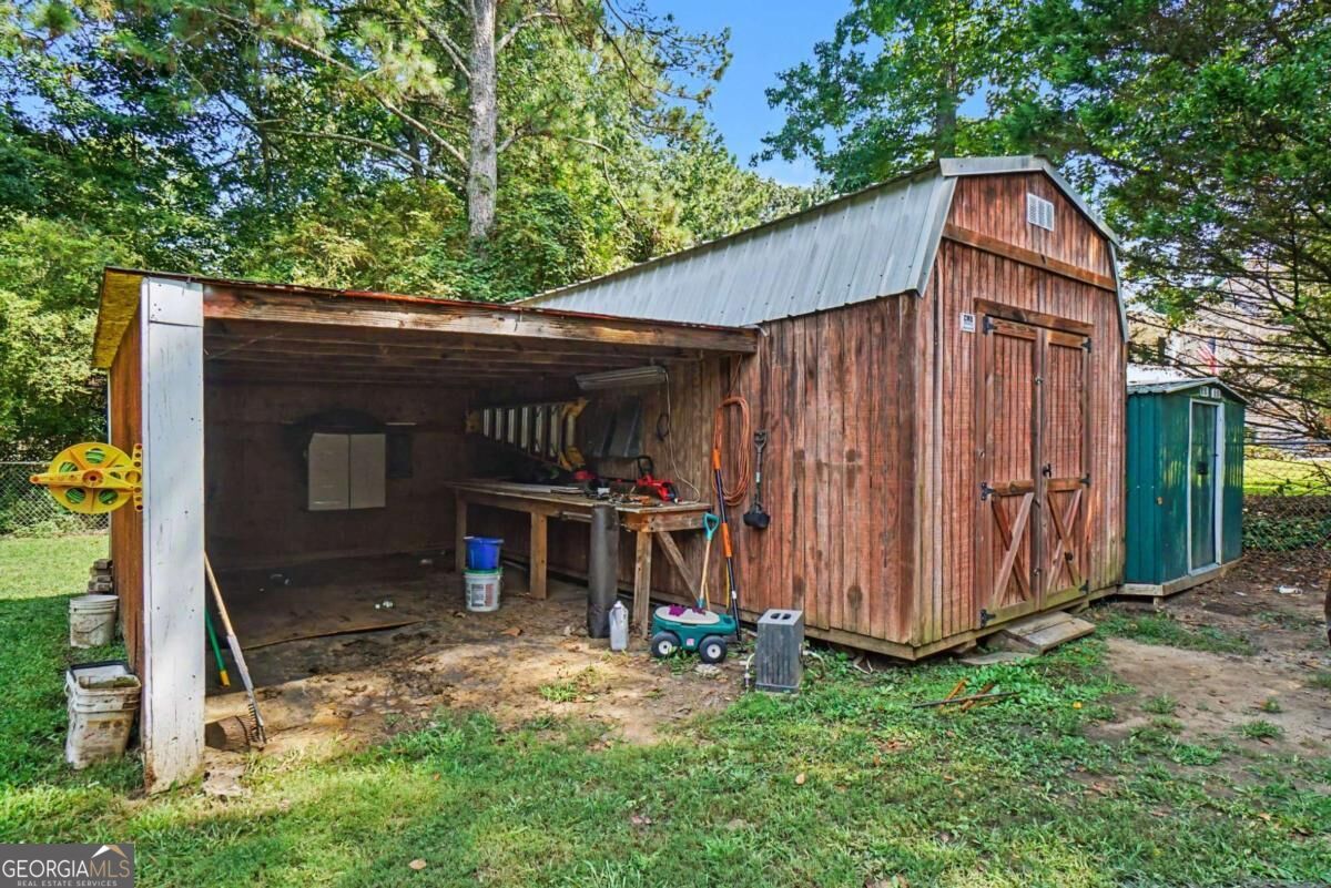 539 Morningside Drive Property Photo 6