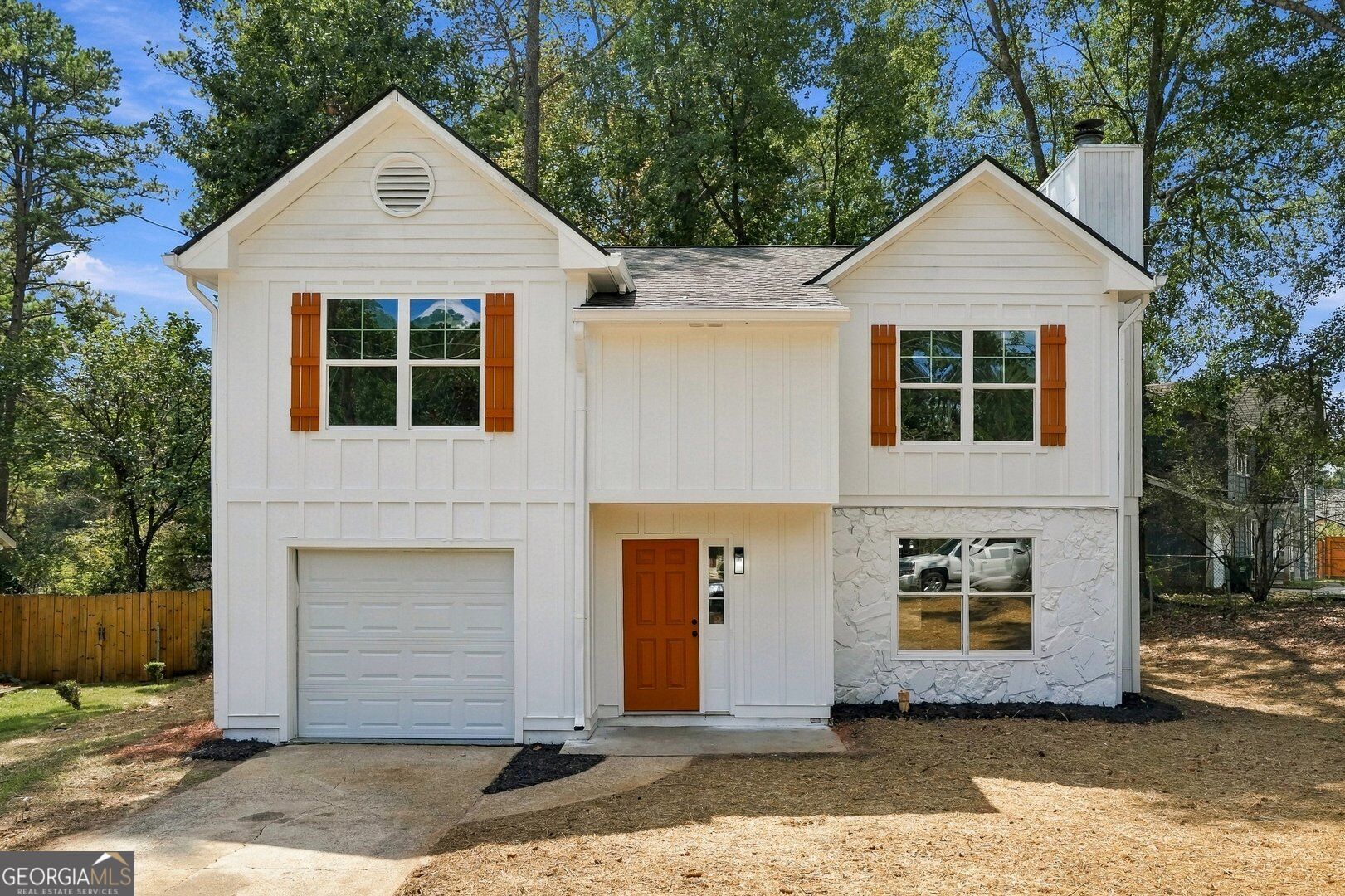 5441 Forest Path Court Property Photo 1
