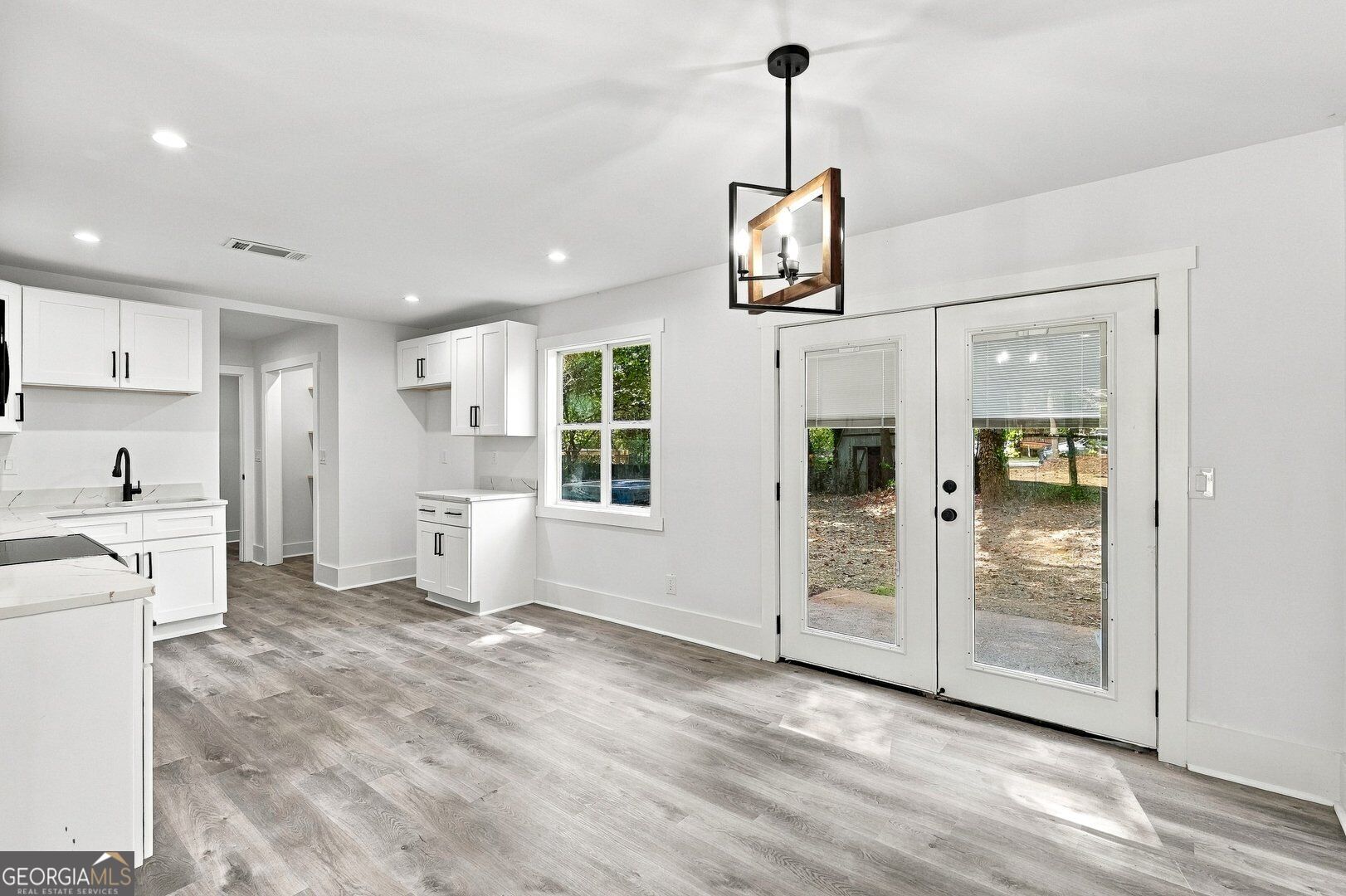 5441 Forest Path Court Property Photo 8