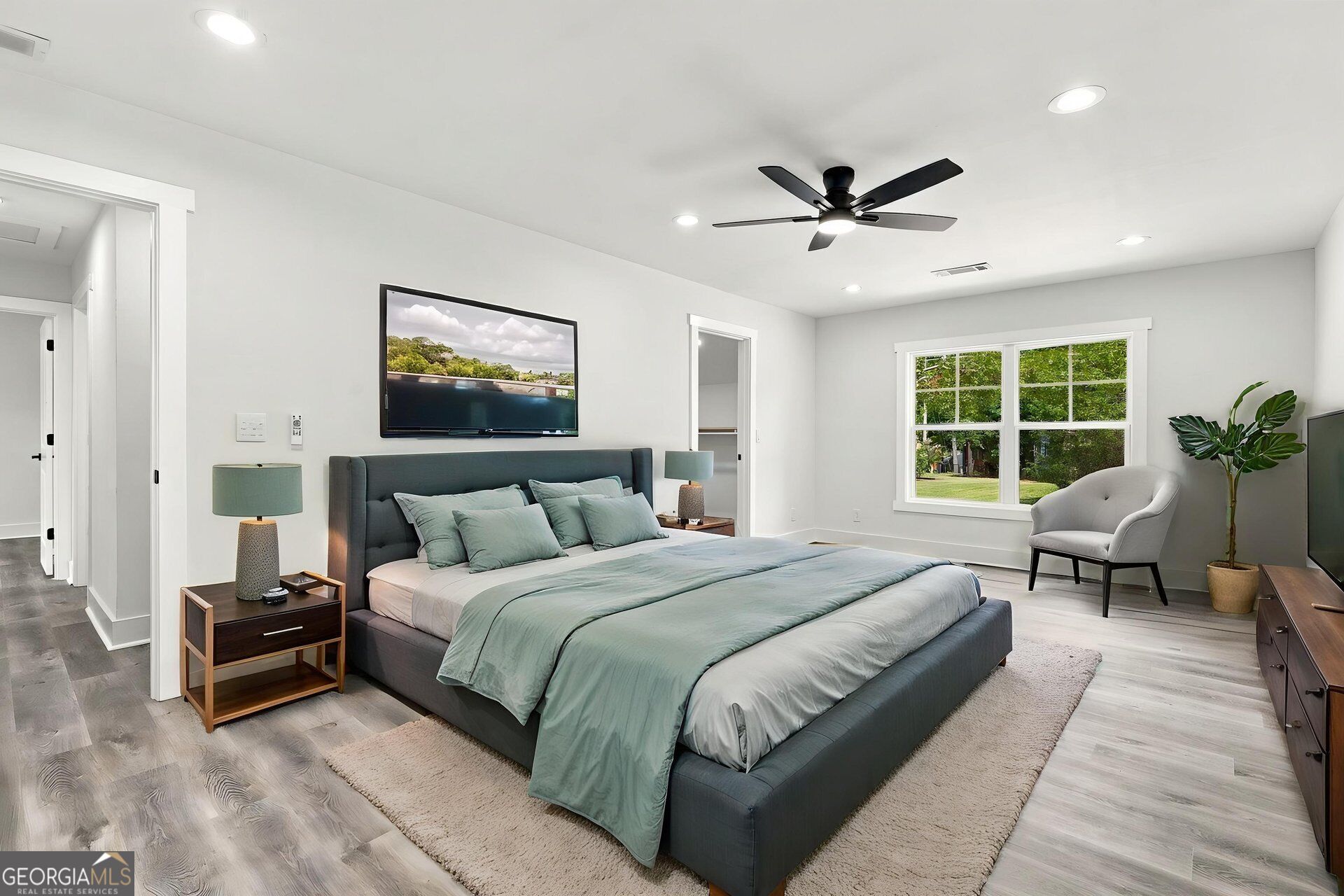 5441 Forest Path Court Property Photo 16