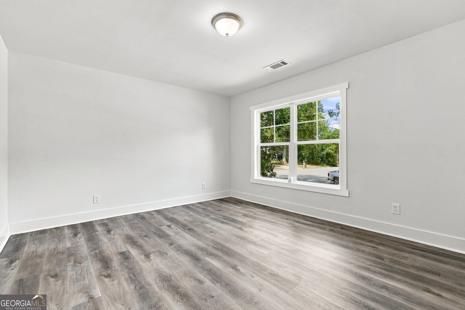 5441 Forest Path Court Property Photo 26