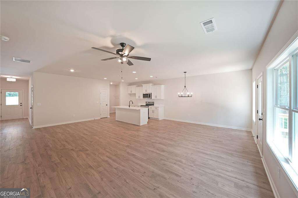 250 West Woods Drive Property Photo 6