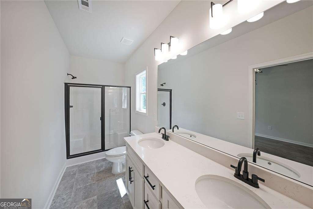 250 West Woods Drive Property Photo 15