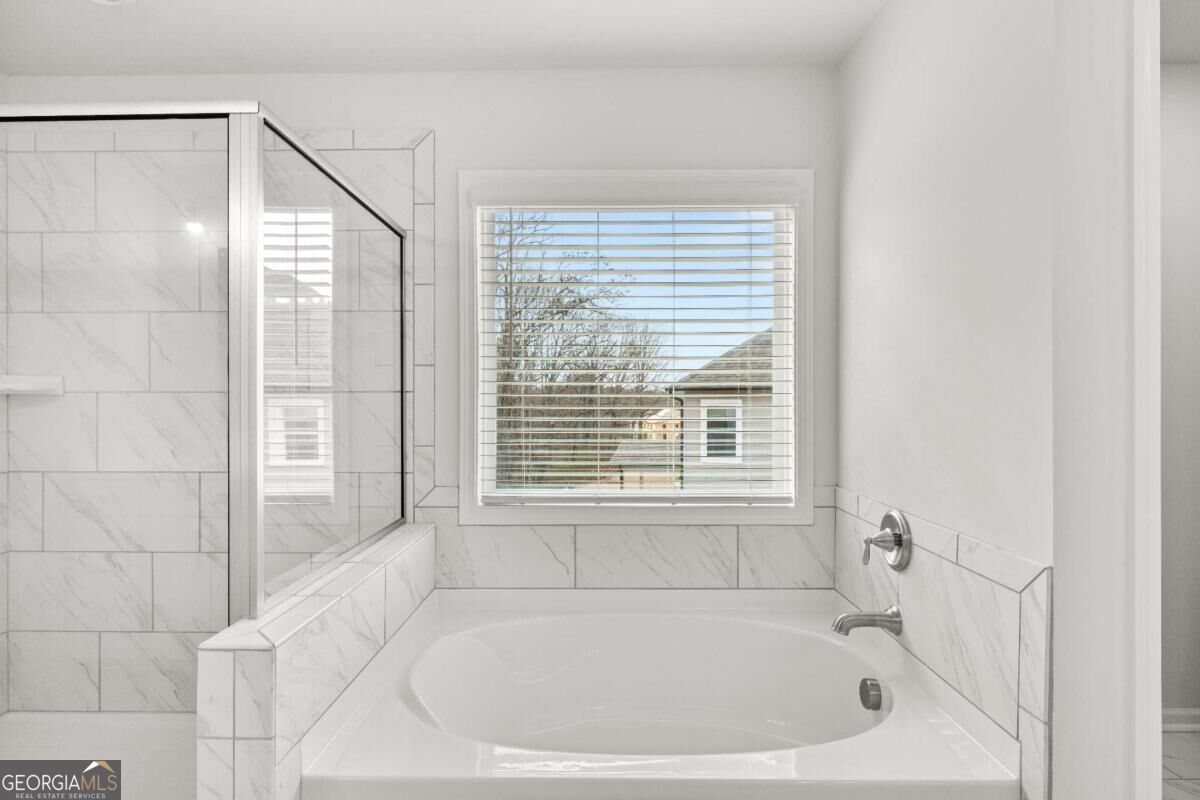 5270 Blue Bird Path Property Photo 45