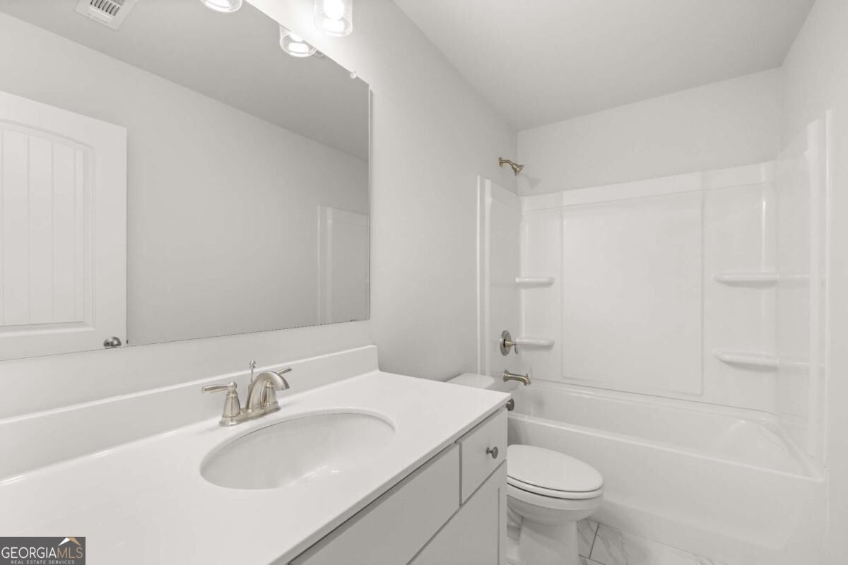 5270 Blue Bird Path Property Photo 49