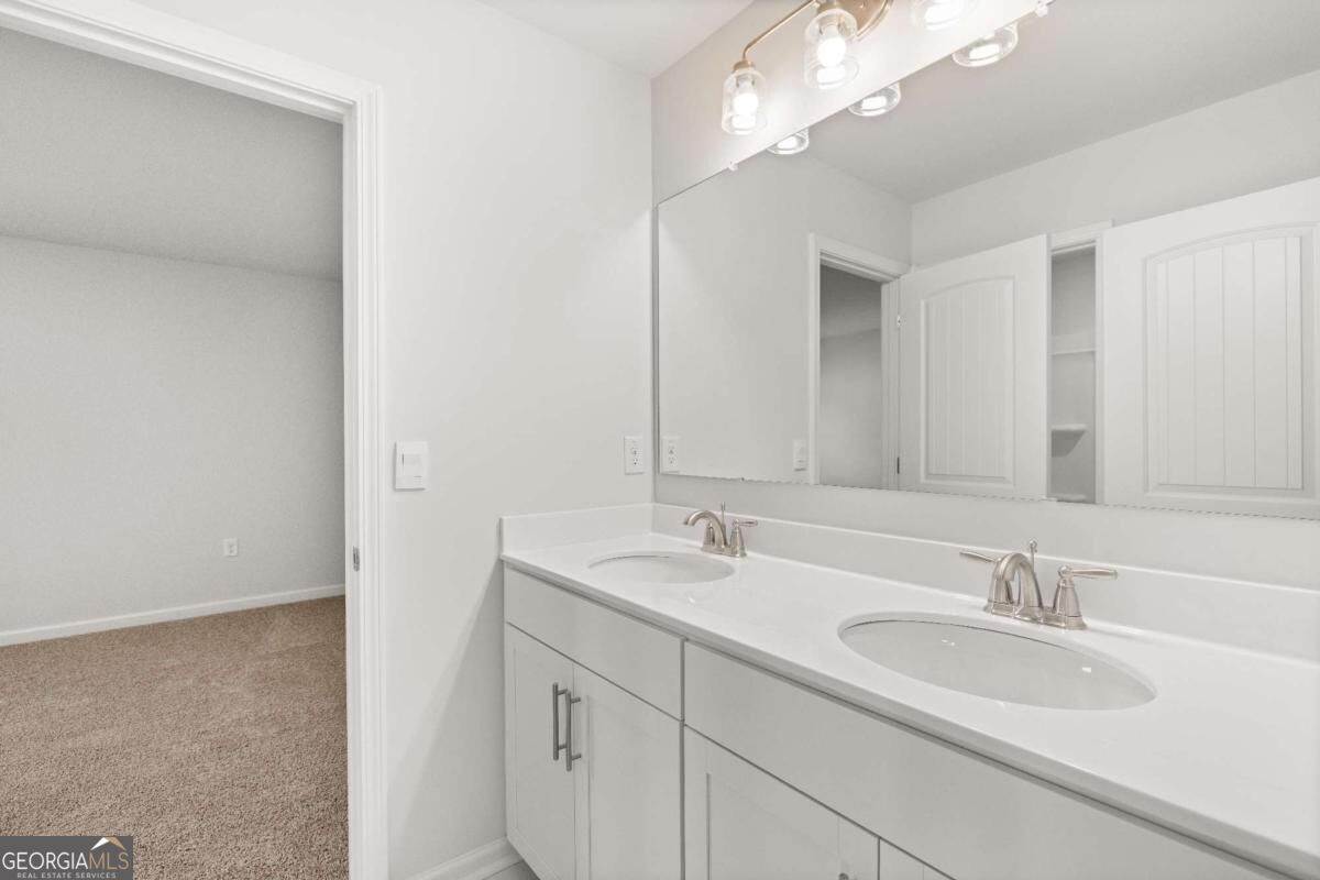 5270 Blue Bird Path Property Photo 54