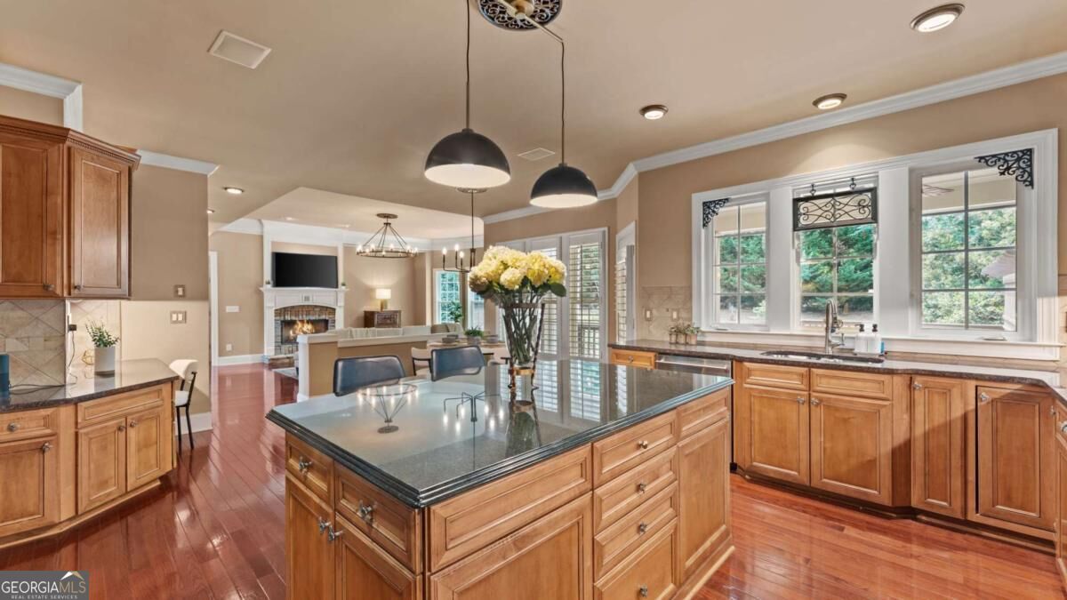 5010 Collins Lake Drive Property Photo 16