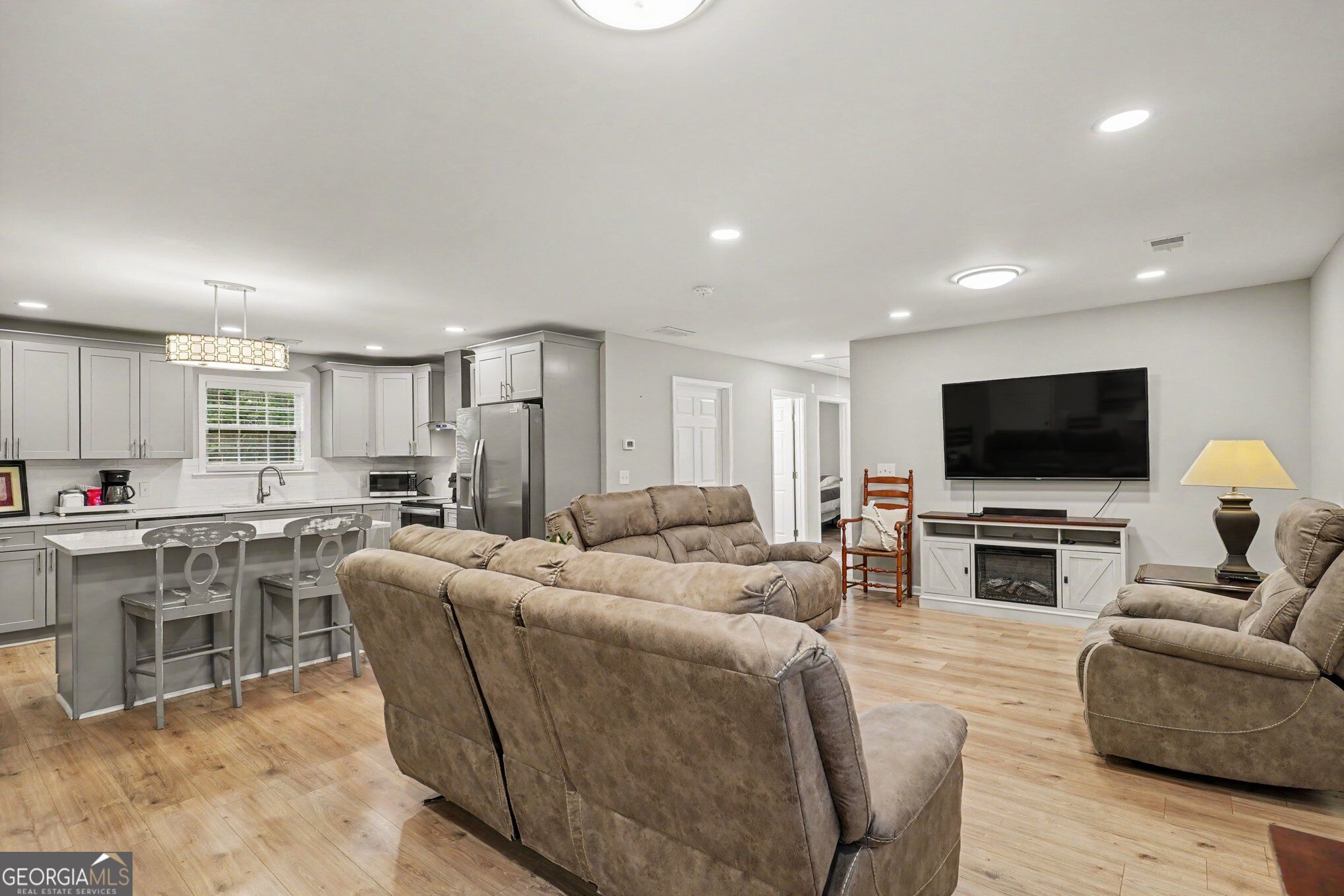 587 Highway 41 N Property Photo 26