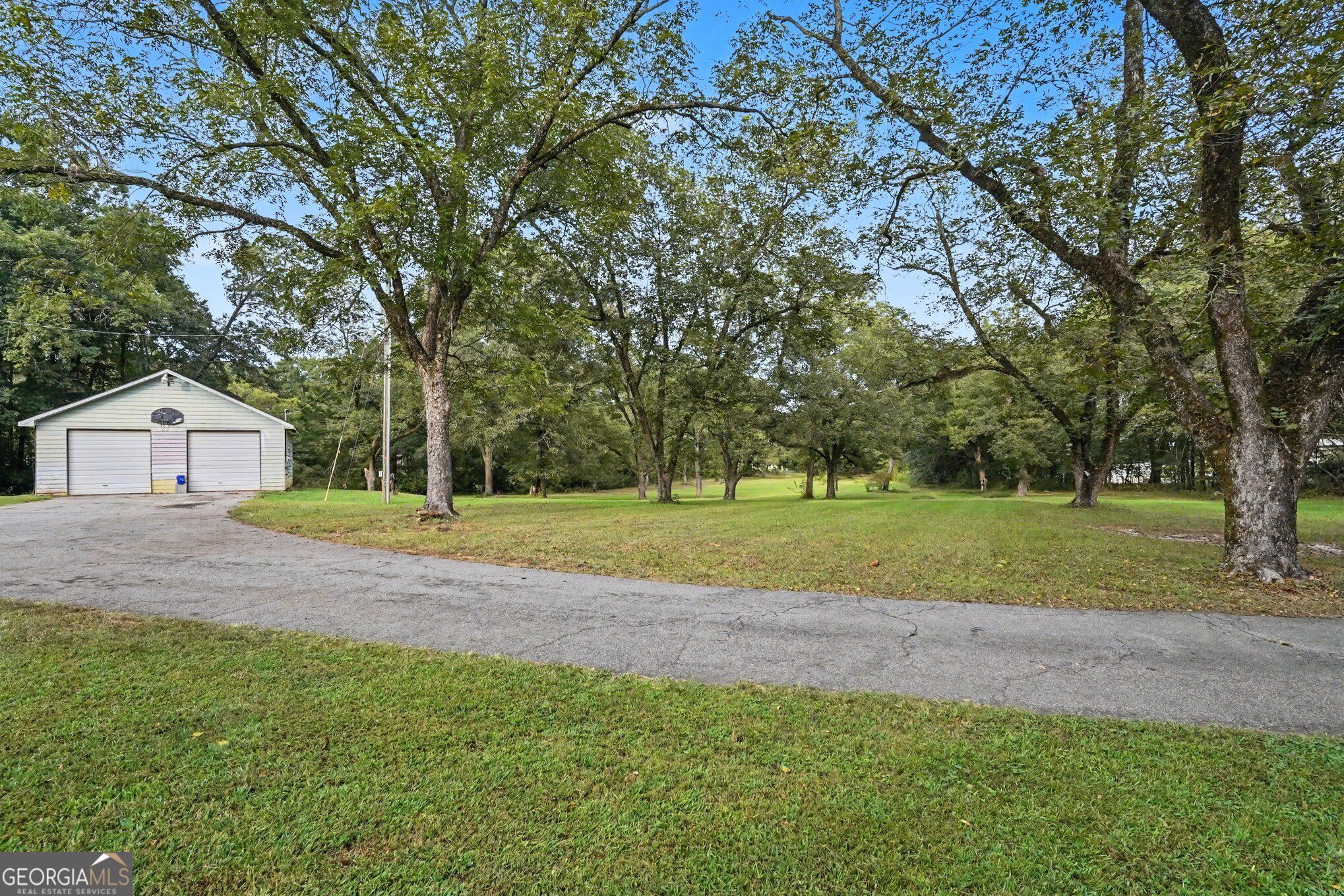 587 Highway 41 N Property Photo 47