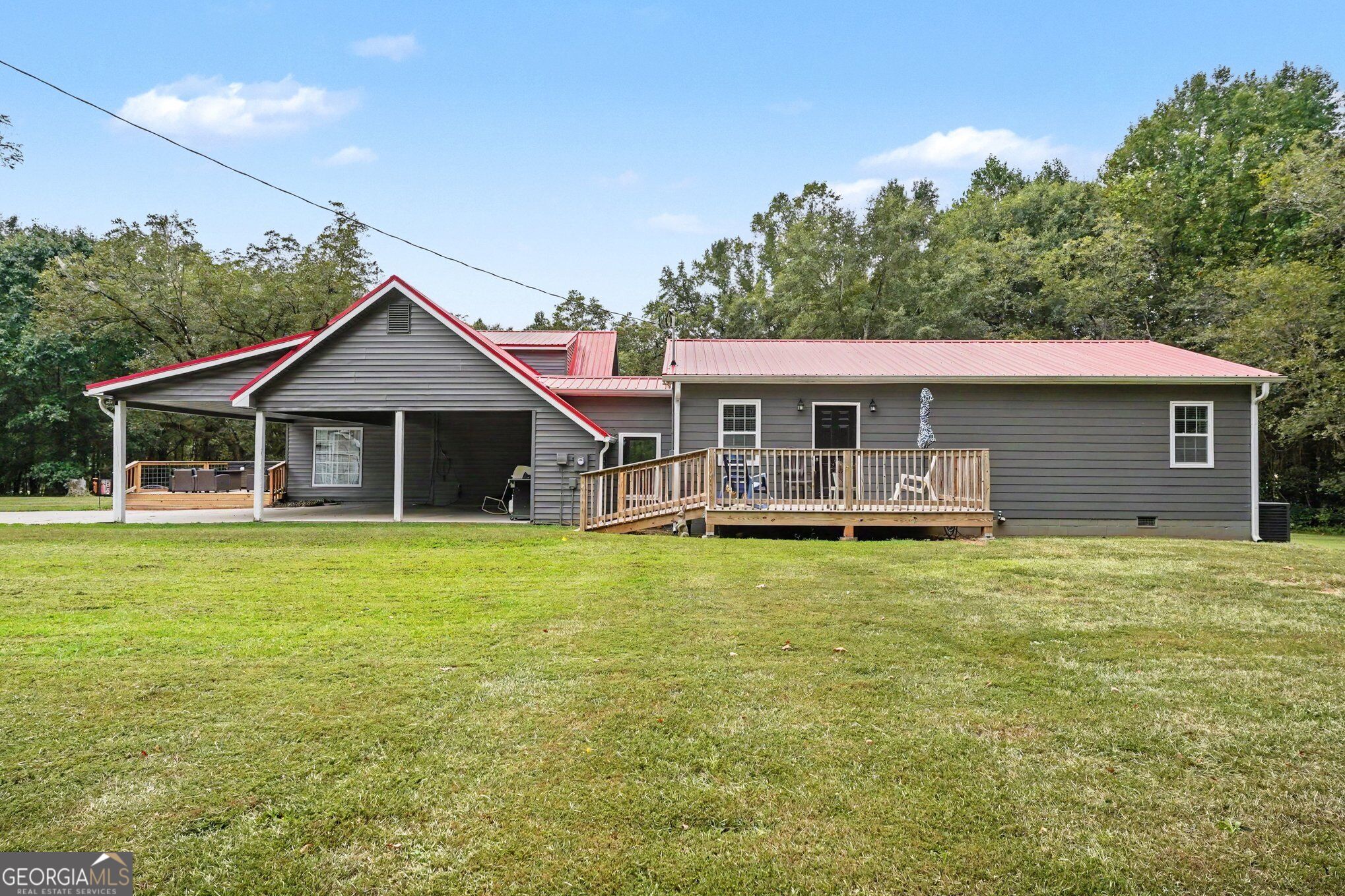 587 Highway 41 N Property Photo 54