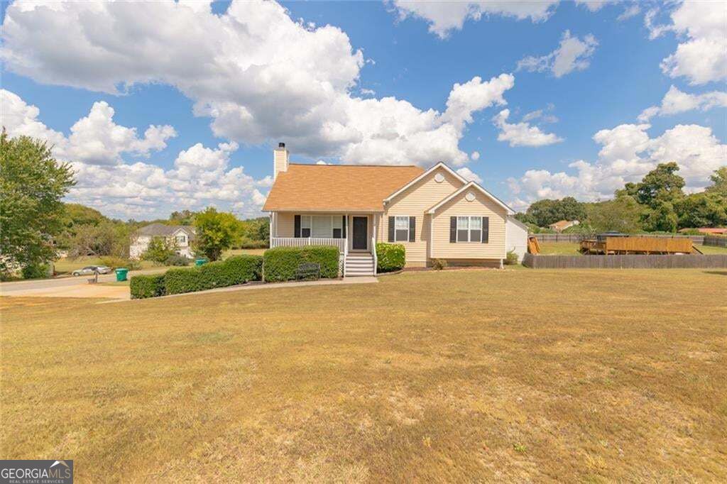 2 Court Crossing Property Photo 1