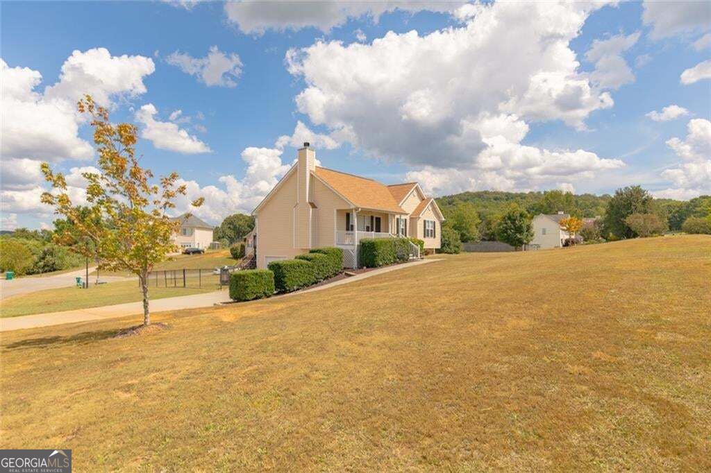 2 Court Crossing Property Photo 2