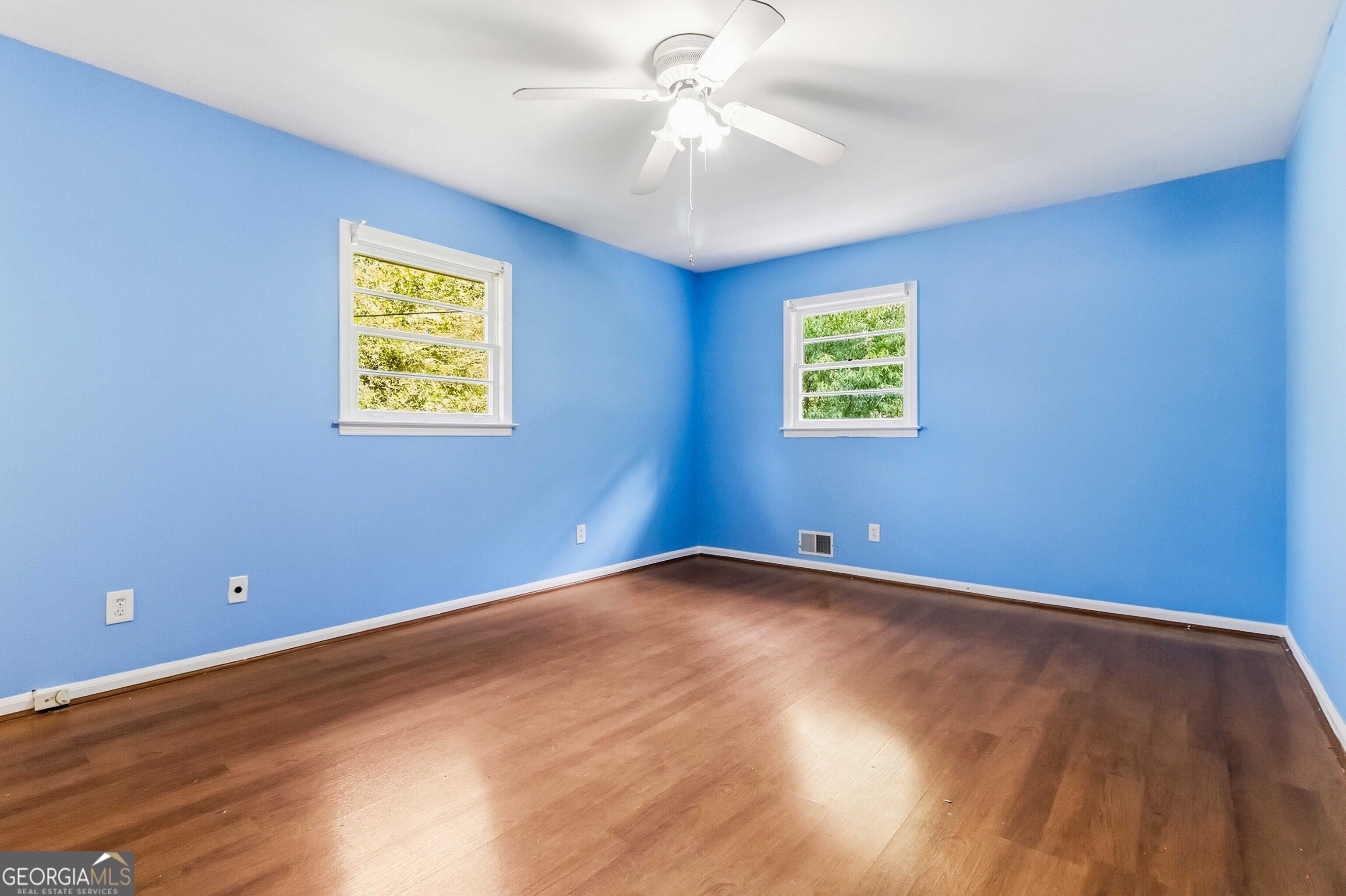 4348 Executive Drive Property Photo 16