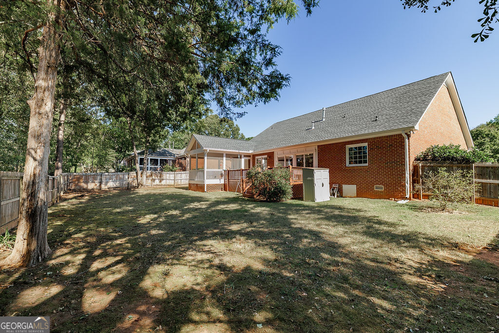 850 Saint Ives Lane Property Photo 37
