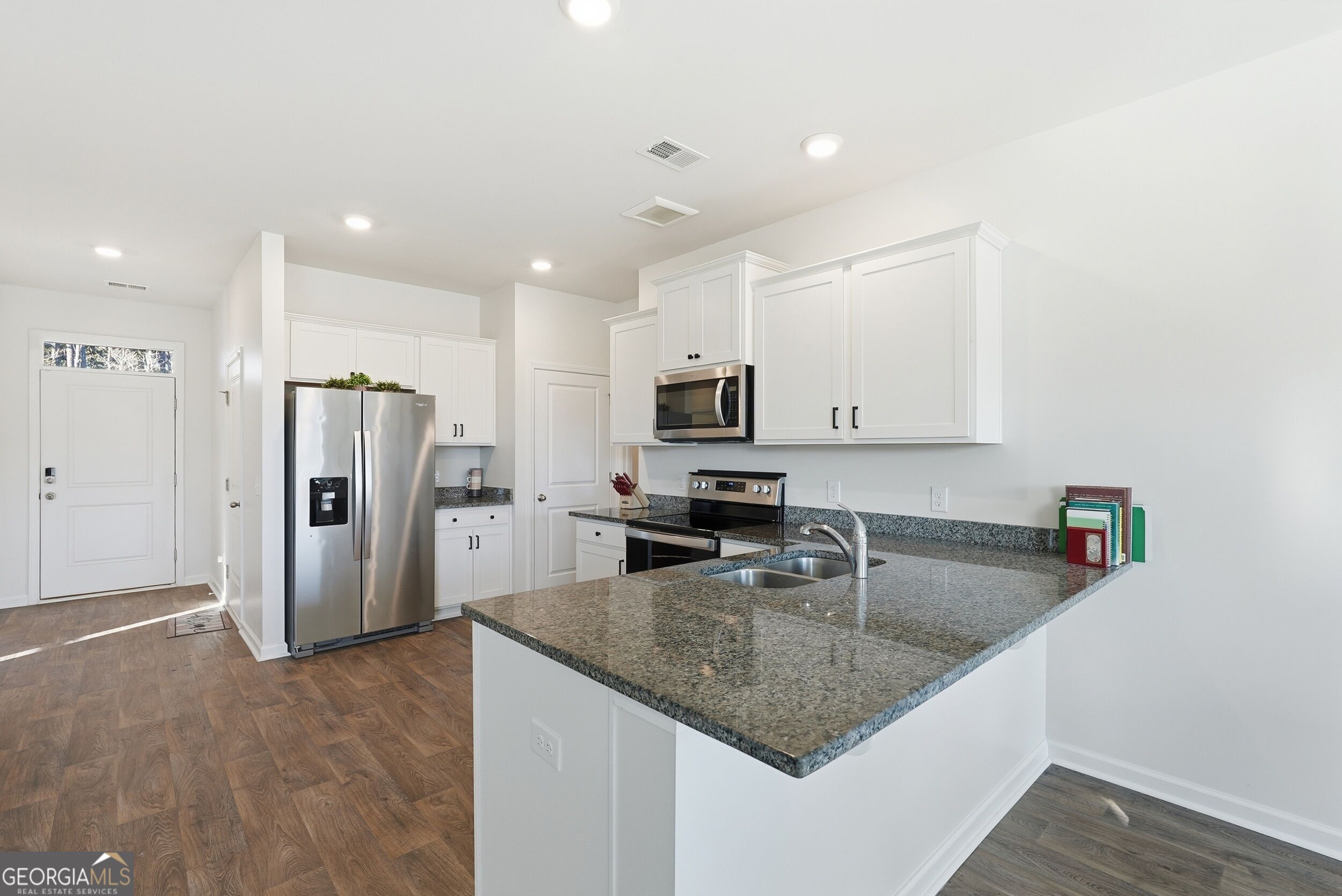 160 Troupe Drive Property Photo 7