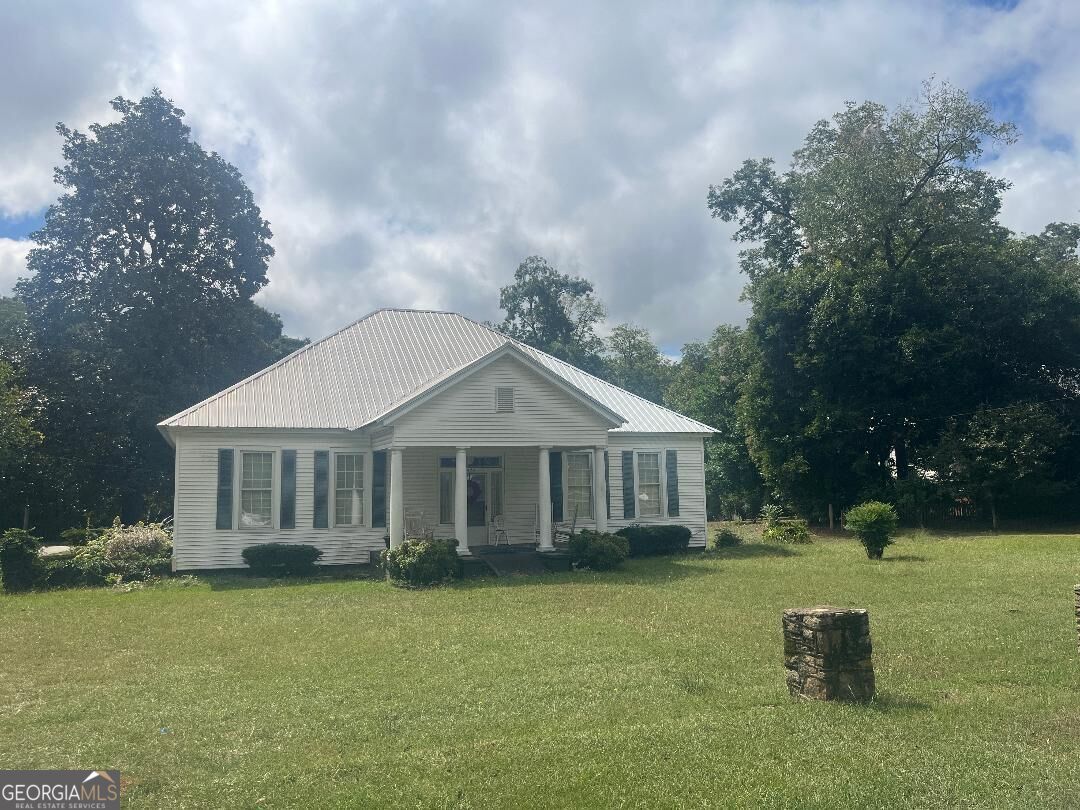 424 Lagrange Street Property Photo 1