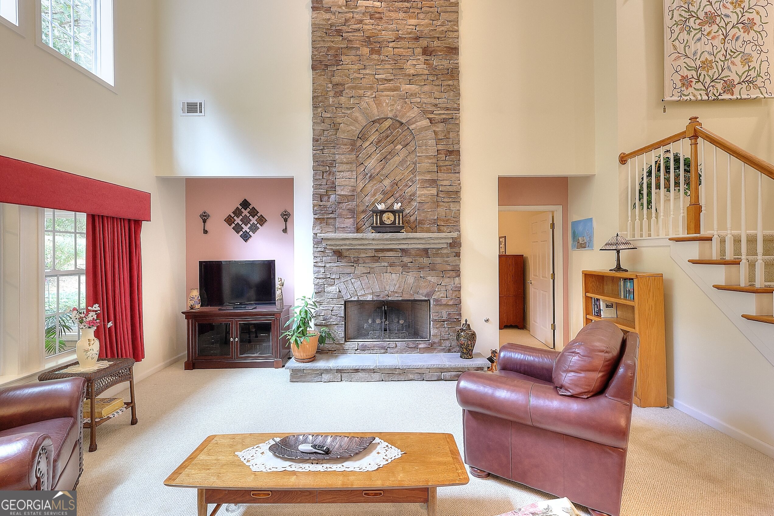 4295 Lakeside Boulevard Property Photo 10