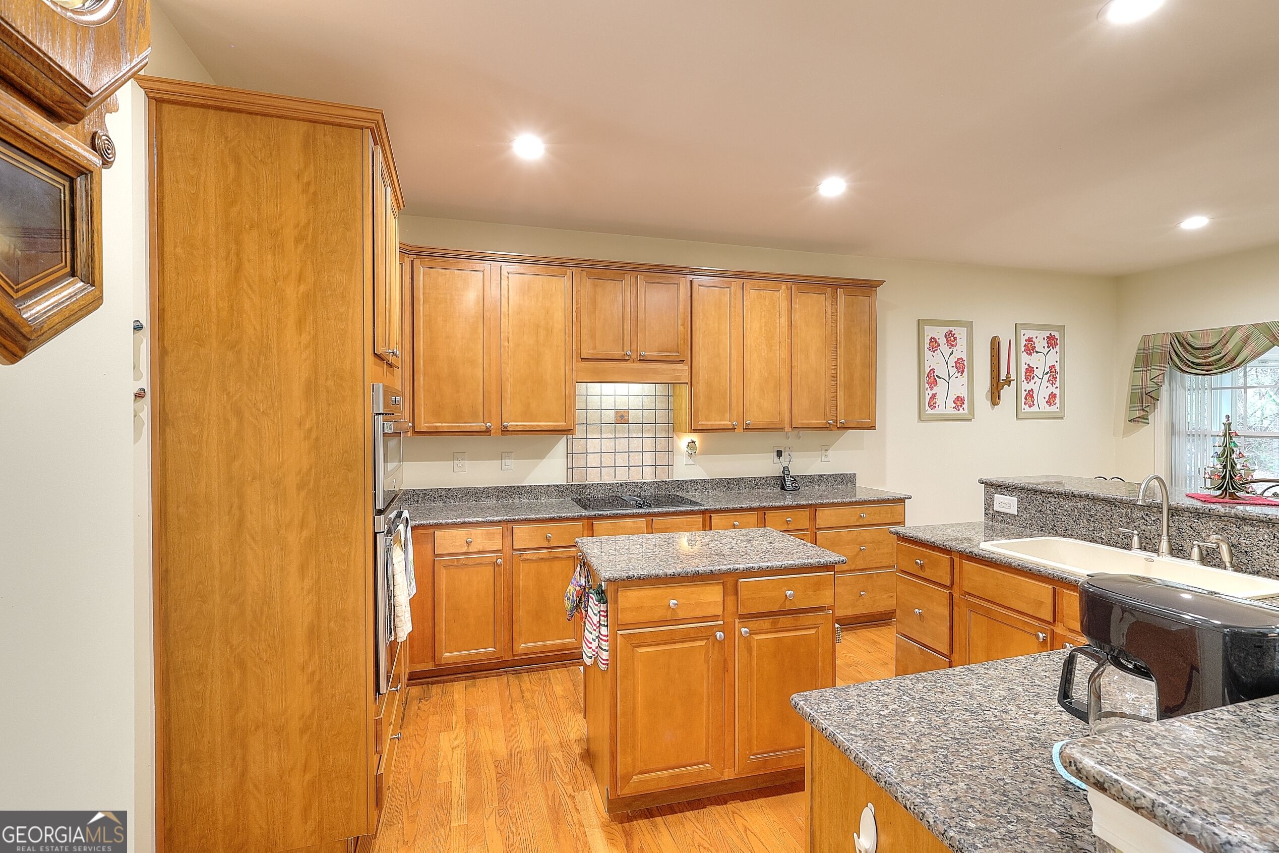 4295 Lakeside Boulevard Property Photo 18