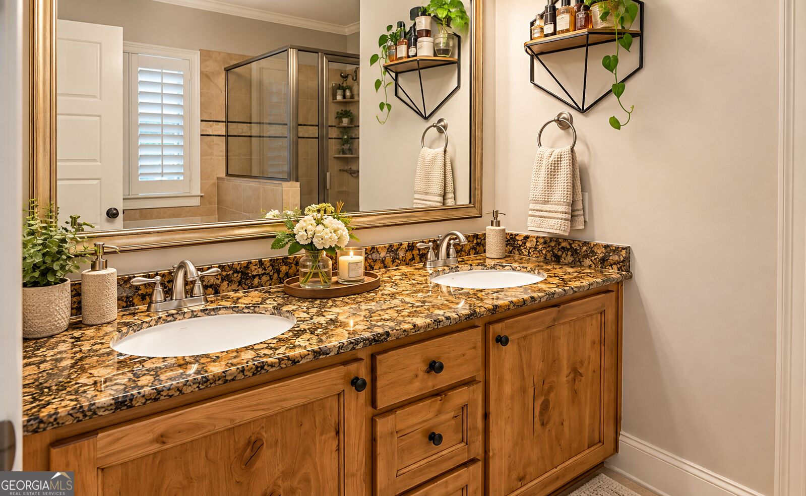 1005 Townside Way Property Photo 7