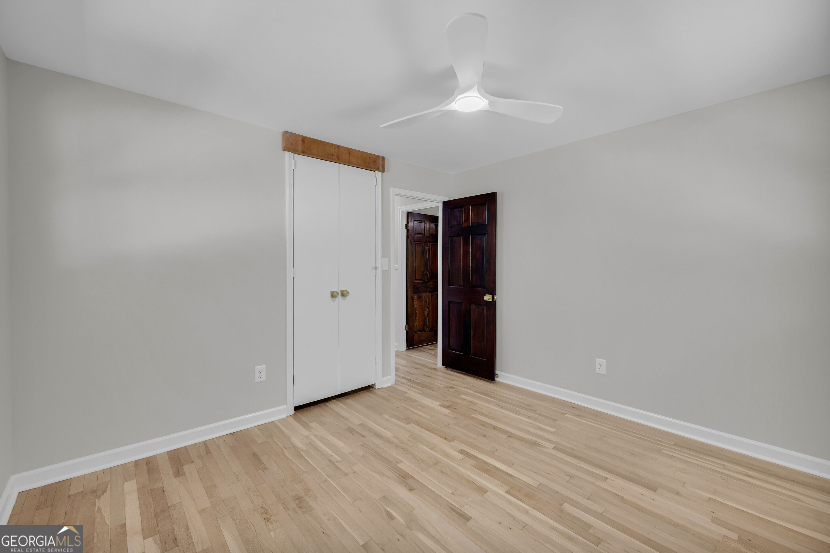 921 Highway 72 E Property Photo 11