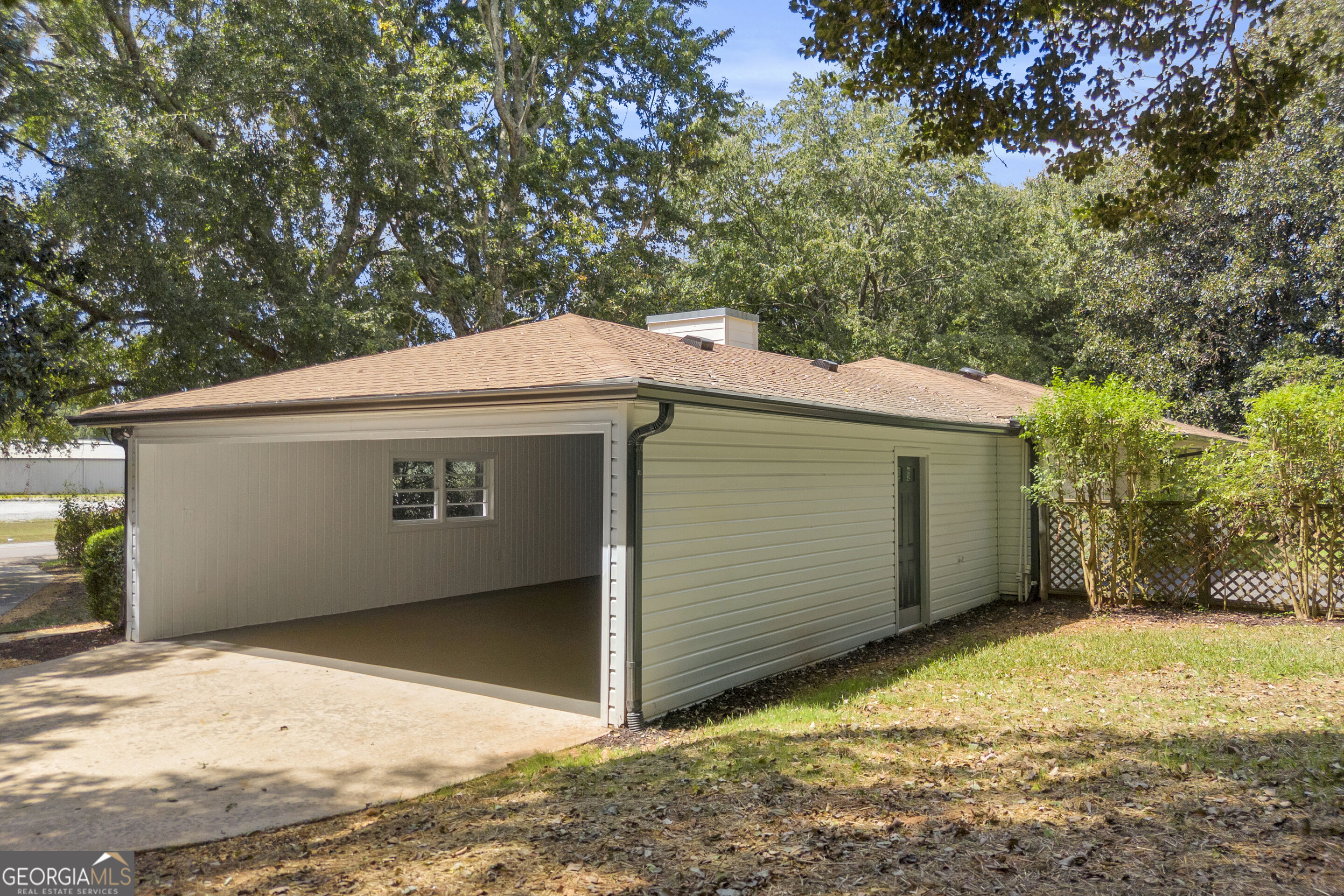 921 Highway 72 E Property Photo 44