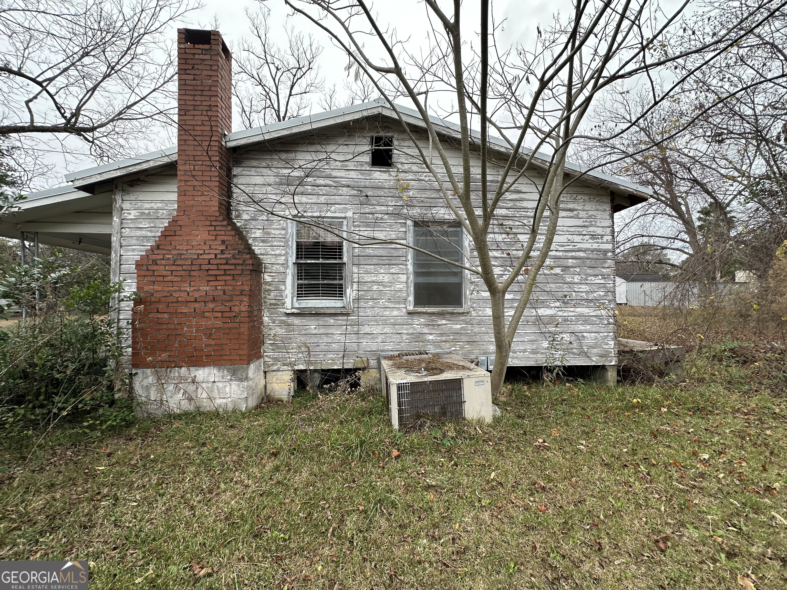 5921 9th Avenue Property Photo 4
