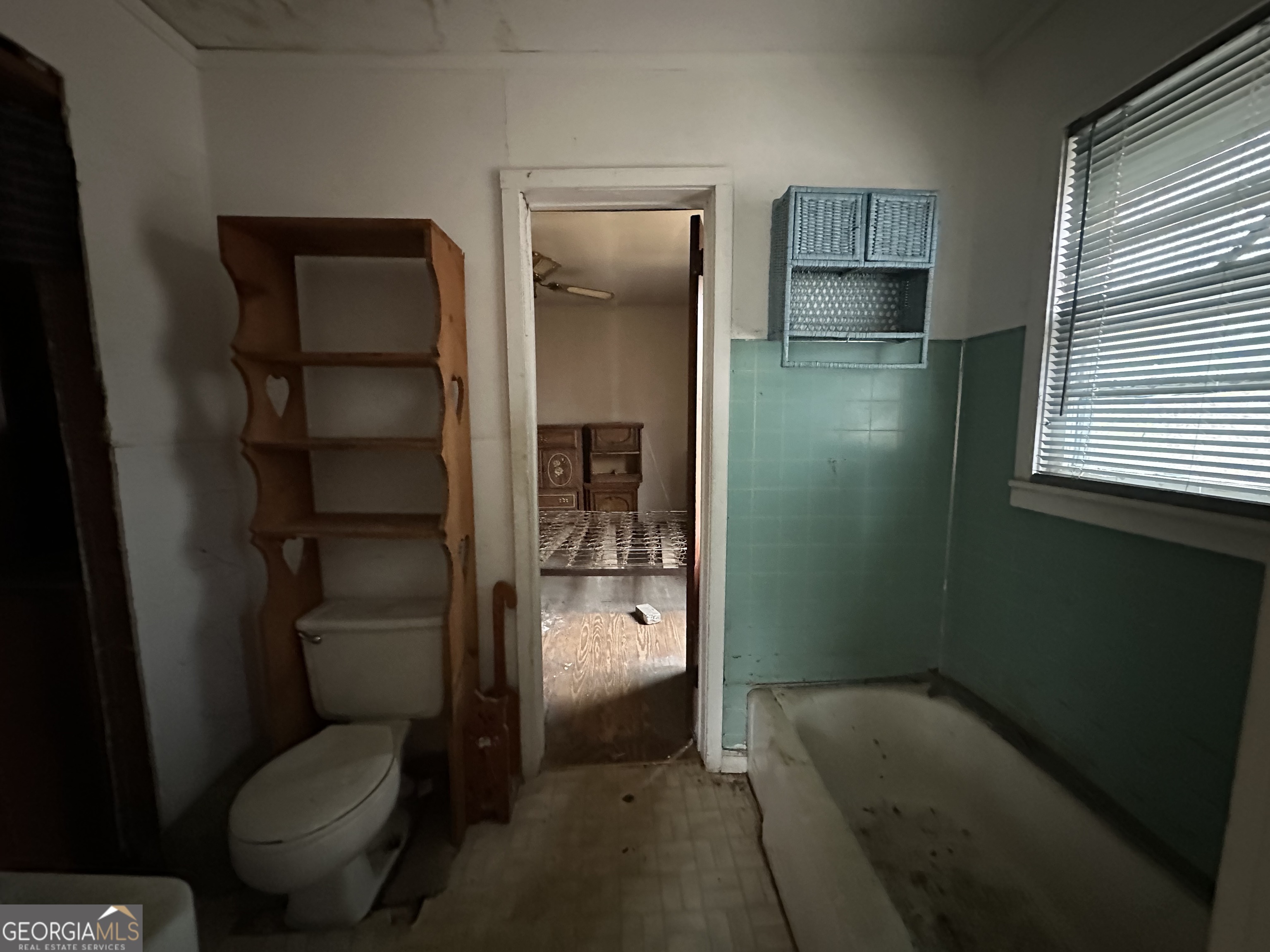 5921 9th Avenue Property Photo 10