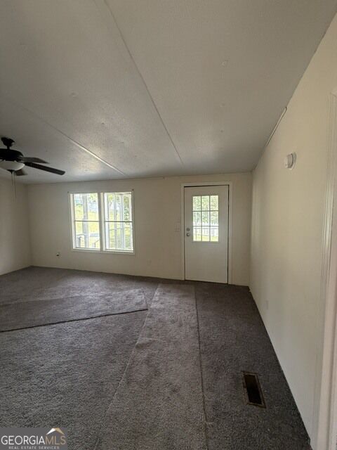 221 Lee Property Photo 8