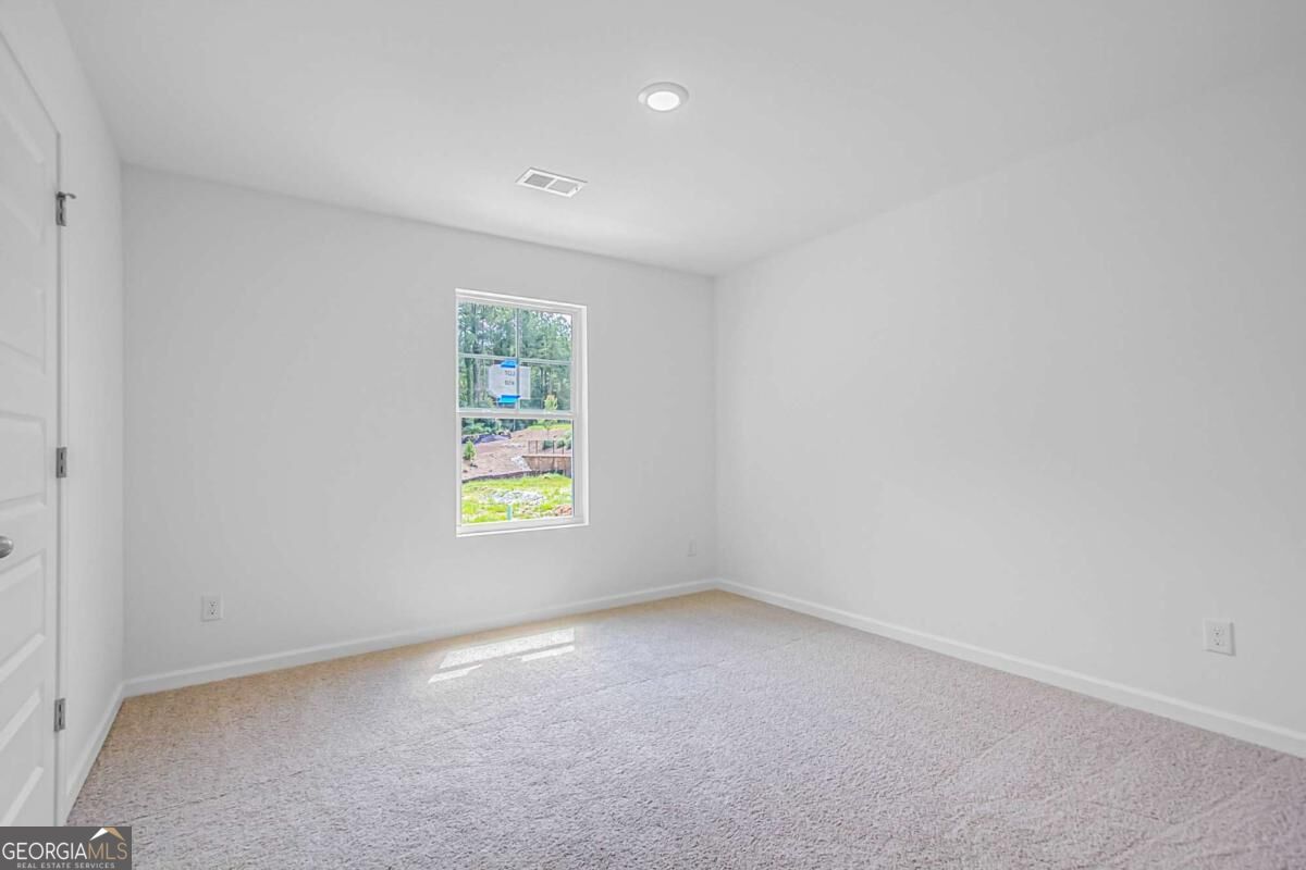 3592 Rowlett Street Property Photo 16
