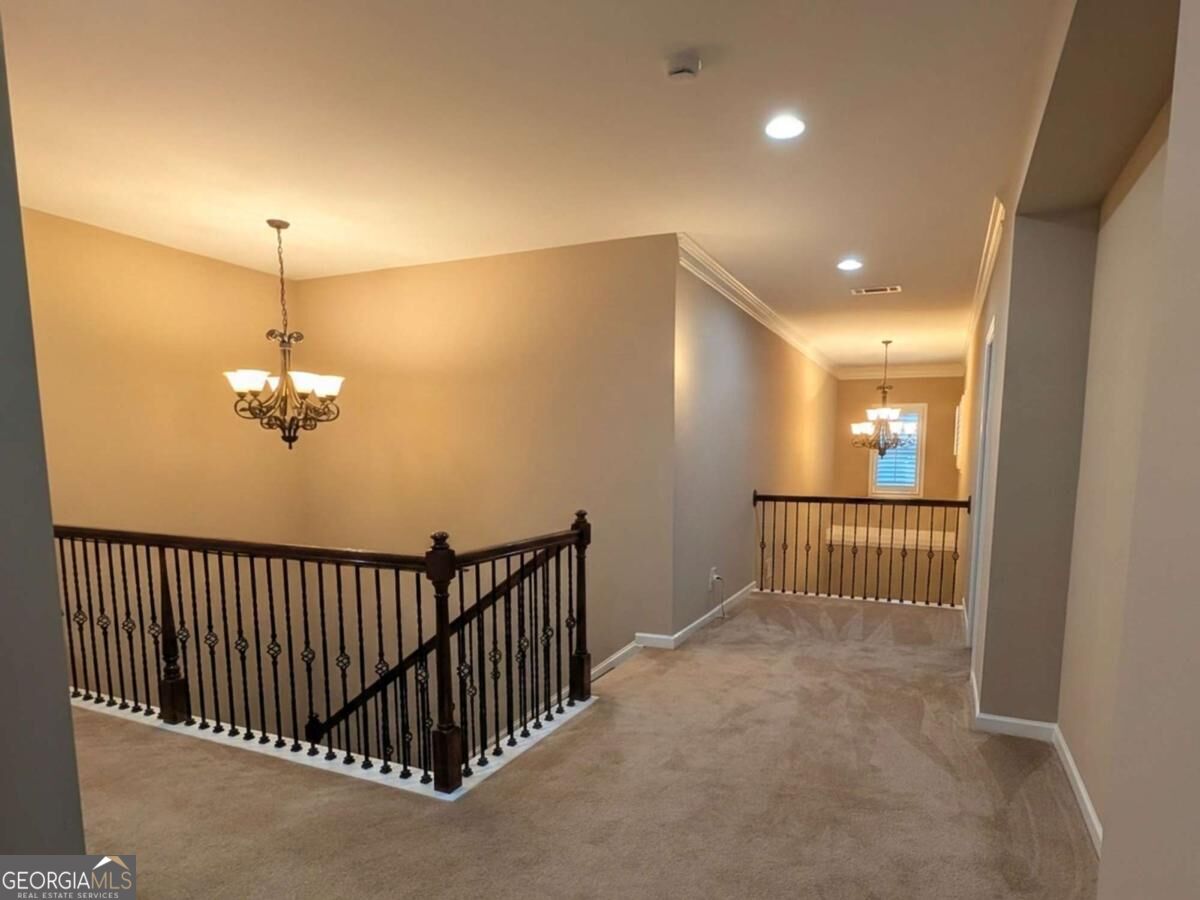 4083 Roberts Crest Drive Property Photo 7