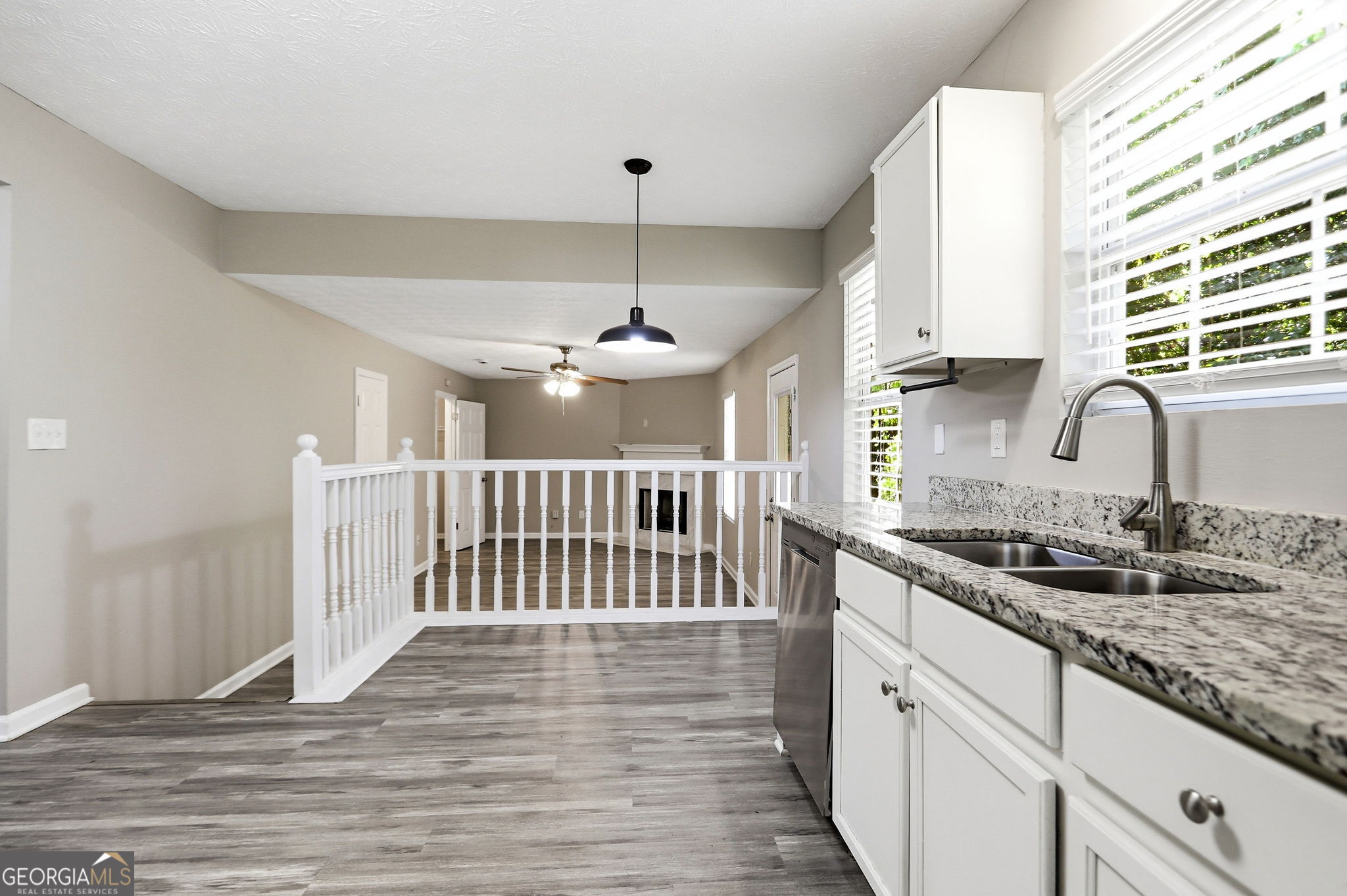 2201 Clayton Ridge Property Photo 8