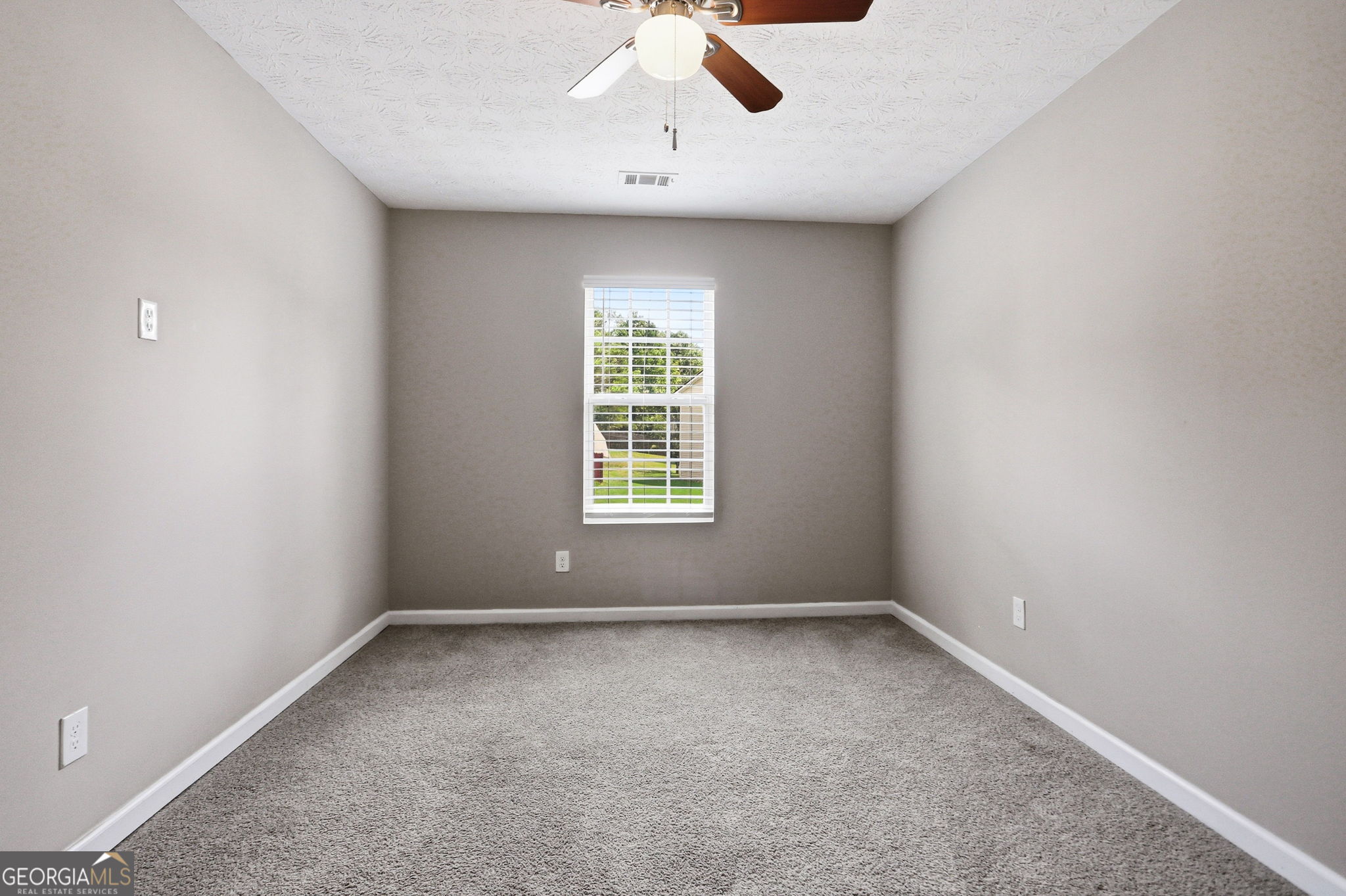 2201 Clayton Ridge Property Photo 20