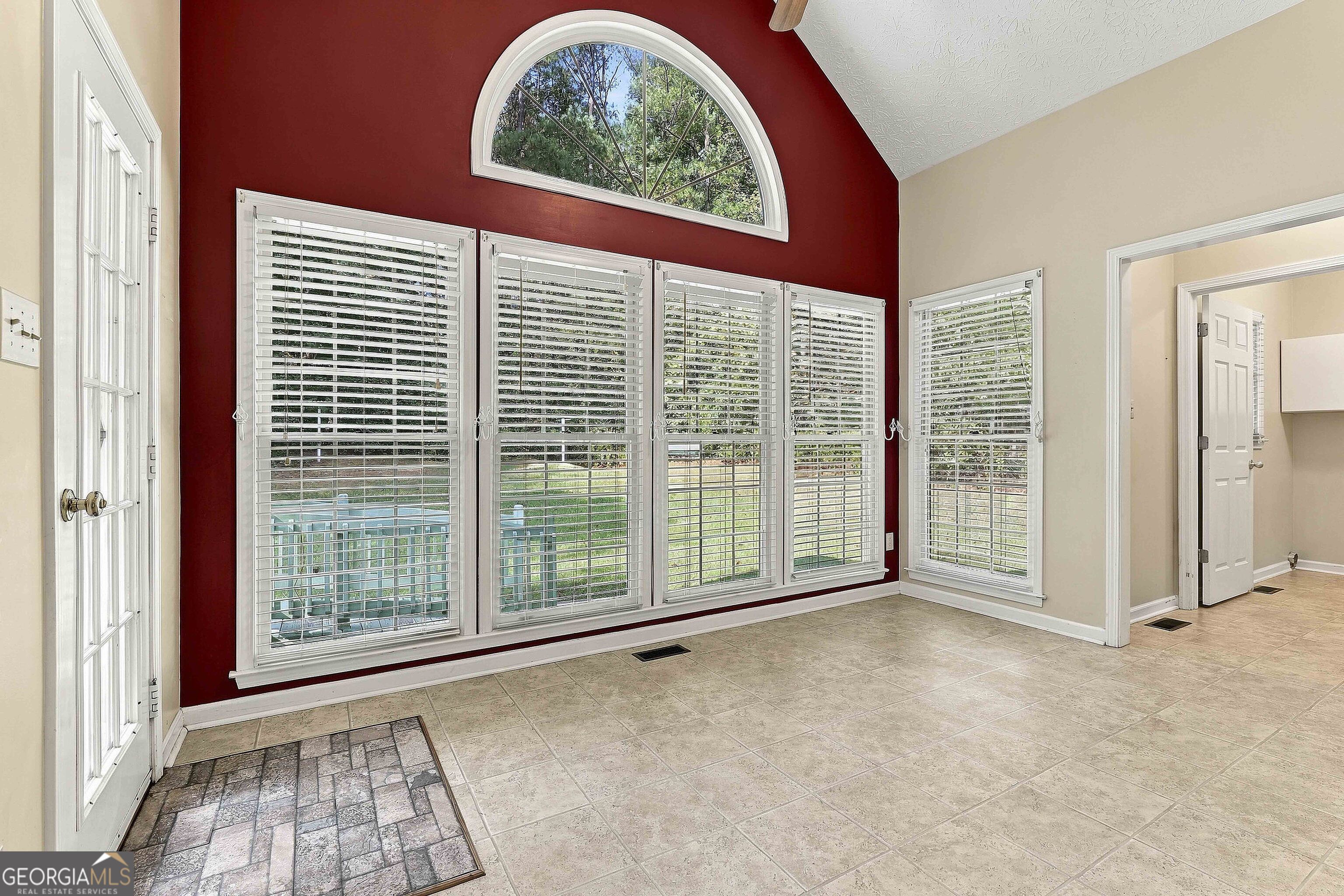 255 Weeping Willow Way Property Photo 12
